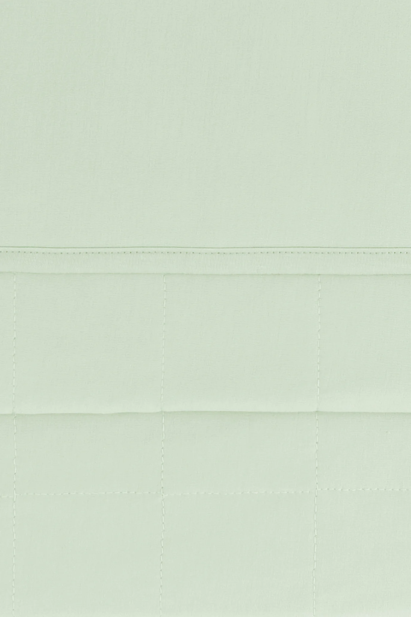 Adult Quilted Blanket in Basil 2.5 - Image 2