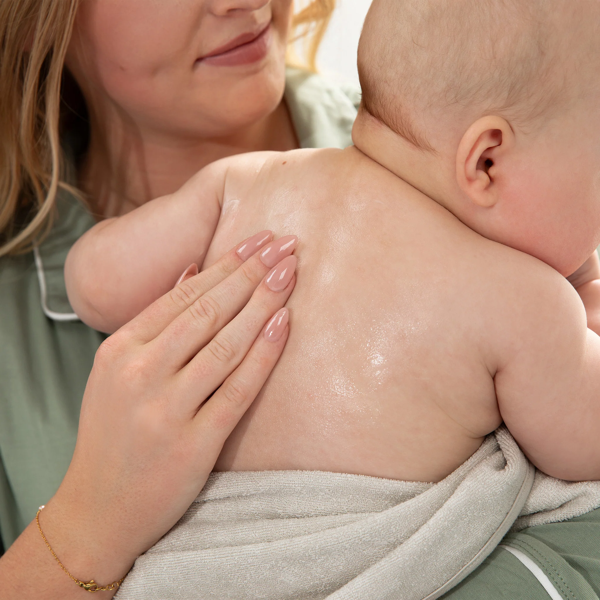 Baby Massage Oil - Image 4