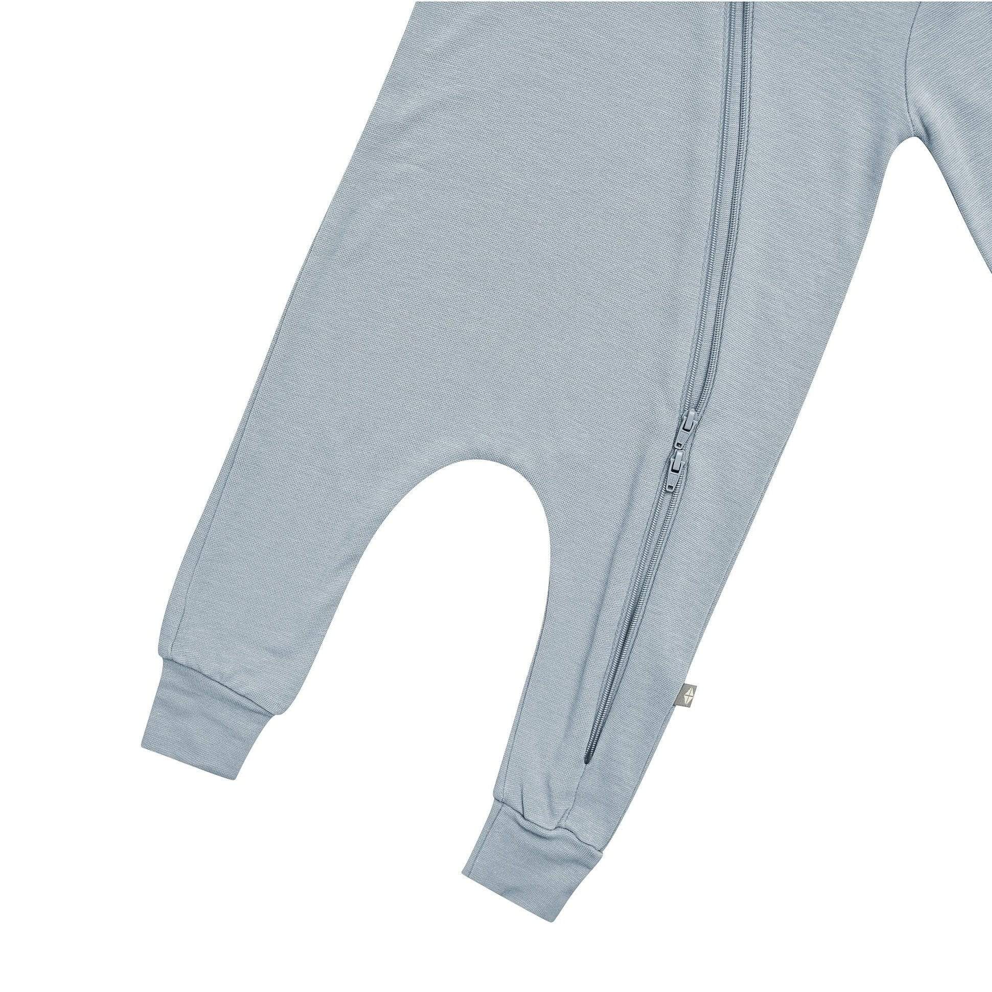 Bamboo Jersey Hooded Zippered Romper in Fog - Image 4