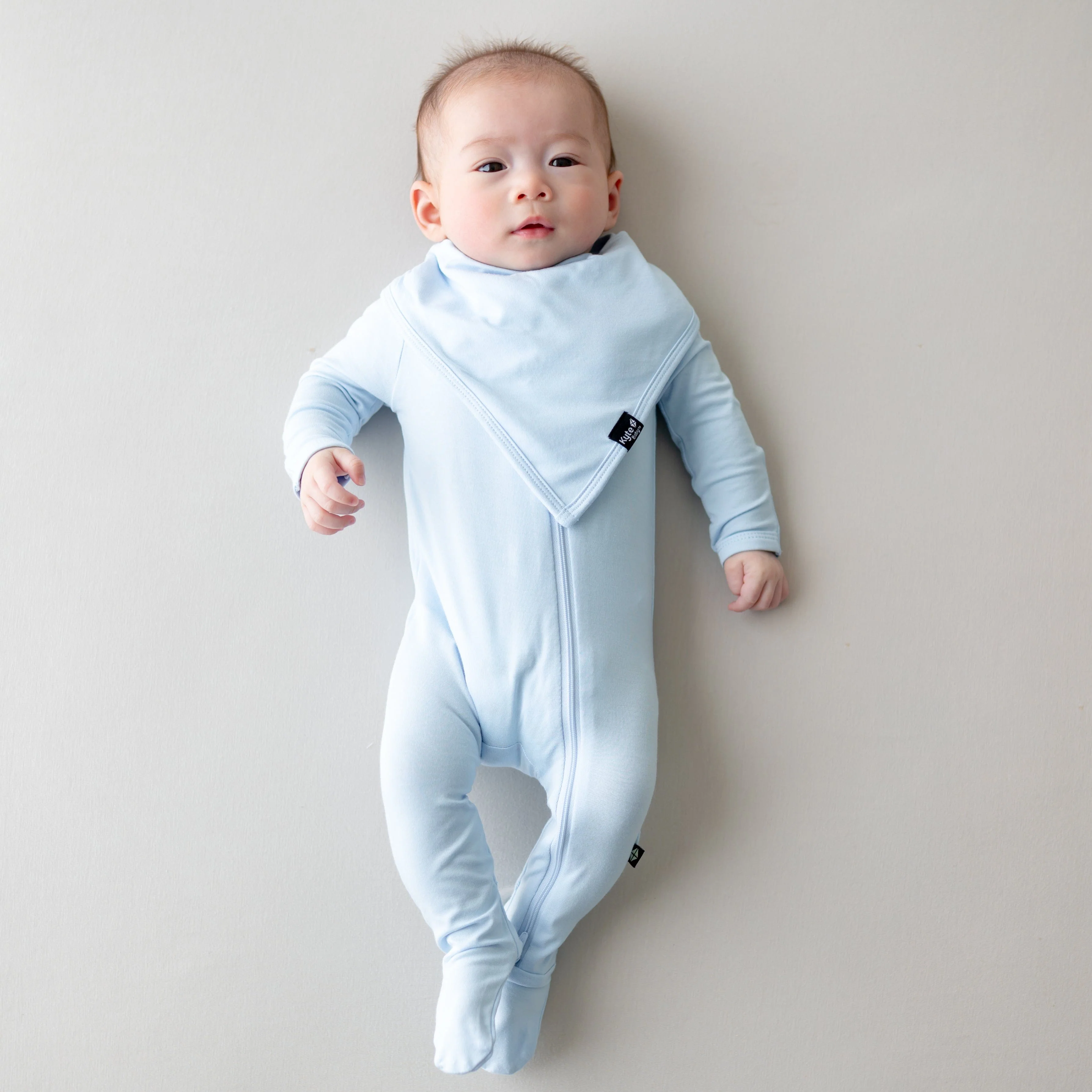 Bib in Breeze - Image 3