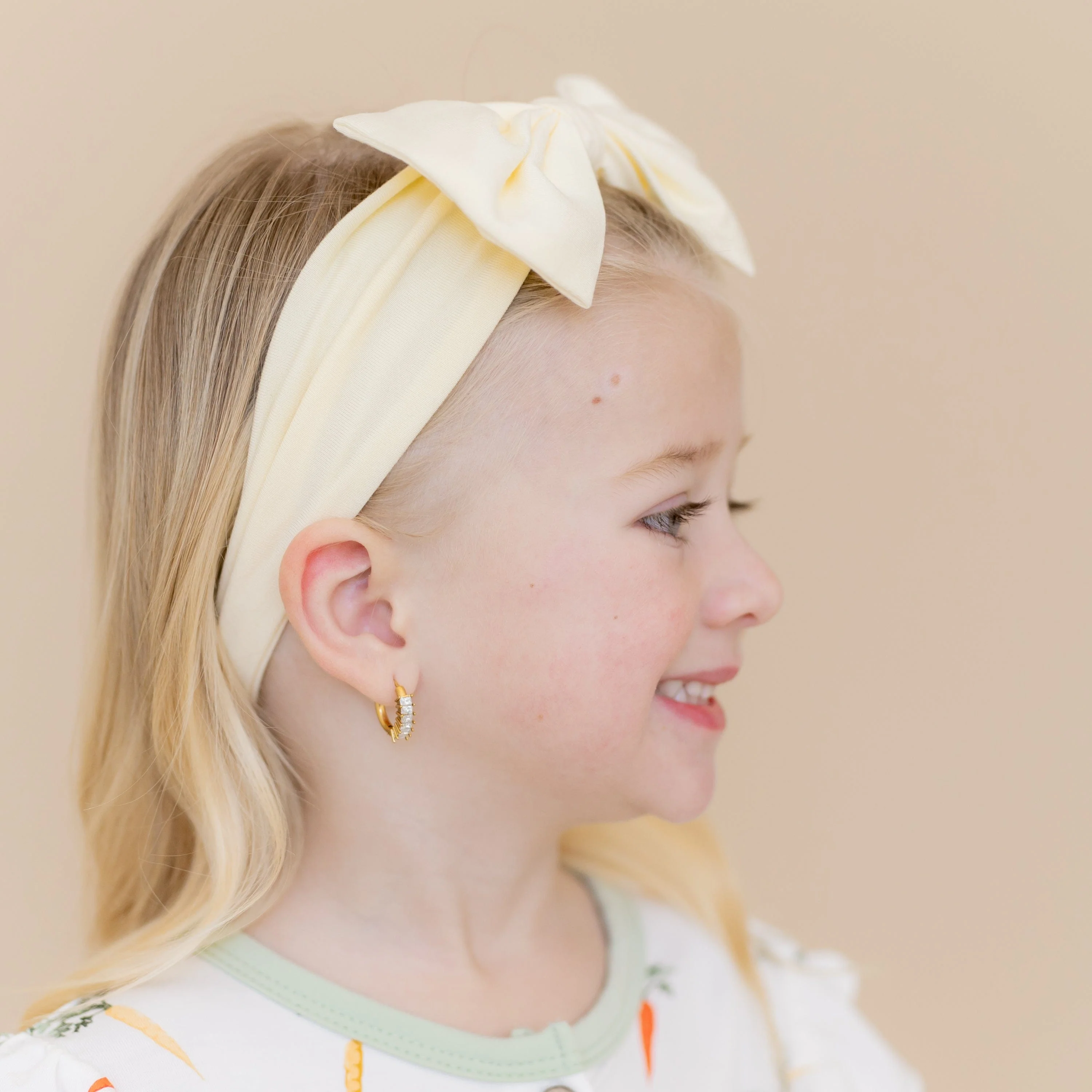 Bow Headband in Chamomile - Image 3