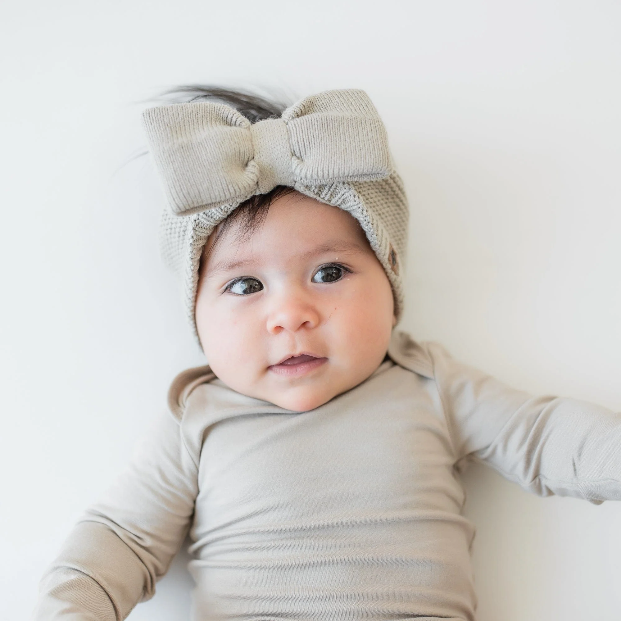Chunky Knit Bow Headband in Almond - Image 4