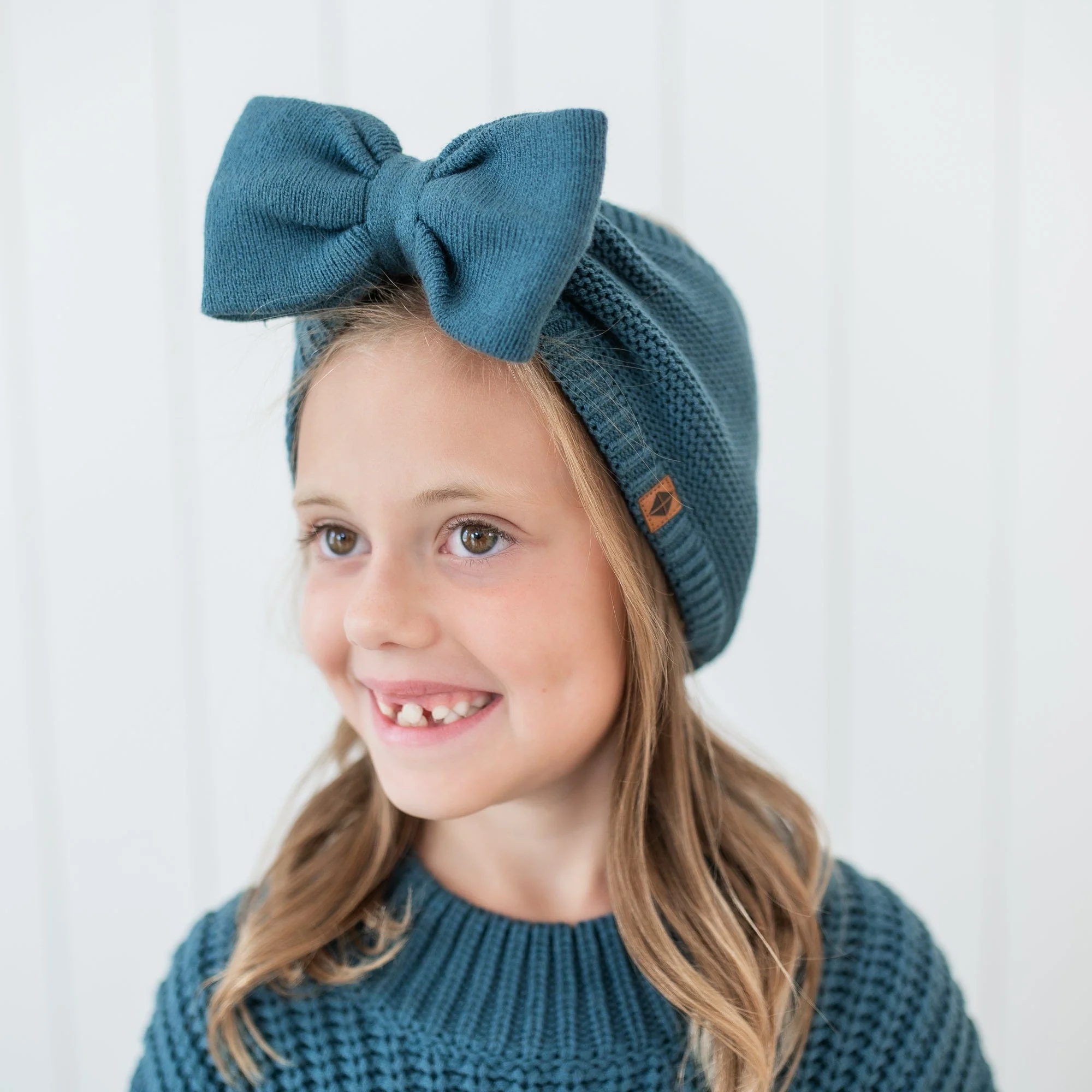 Chunky Knit Bow Headband in Atlantic - Image 5