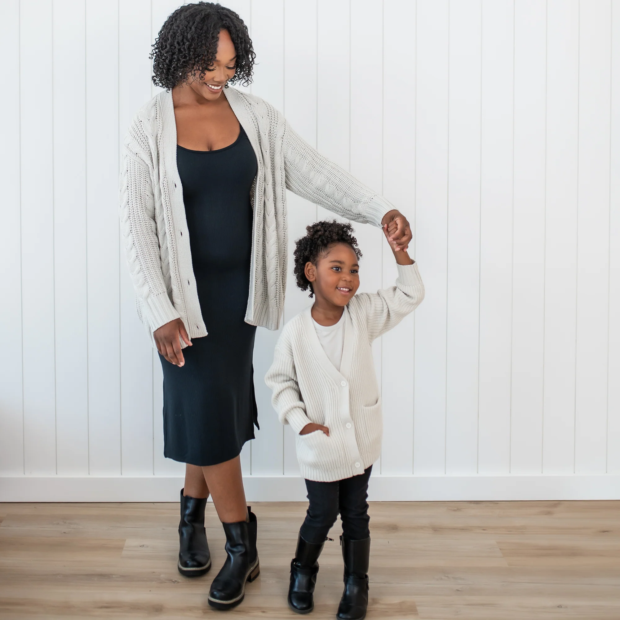 Chunky Knit Oversized Cardigan in Oat - Image 3