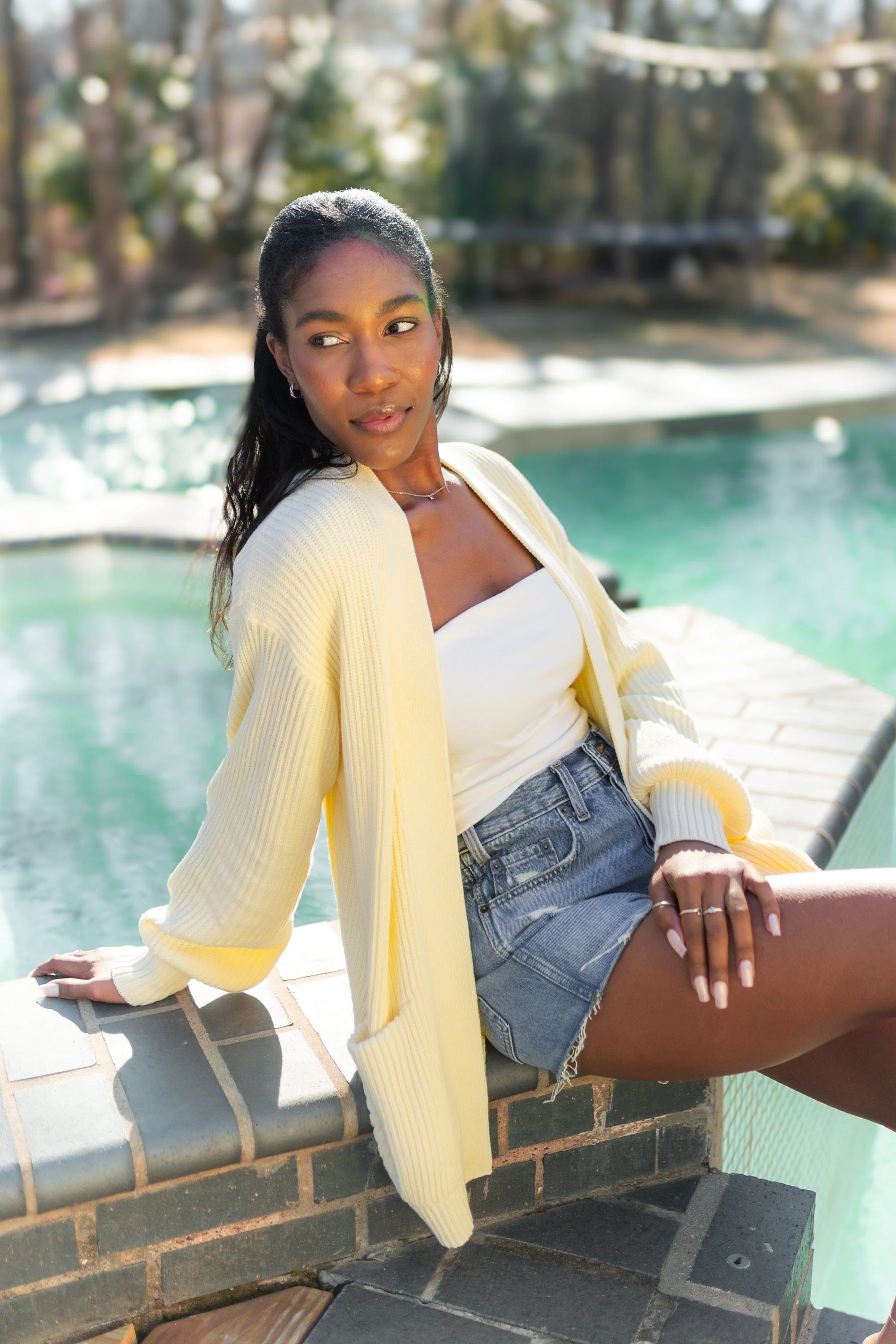 Chunky Knit Women's Oversized Cardigan in Chamomile - Image 3
