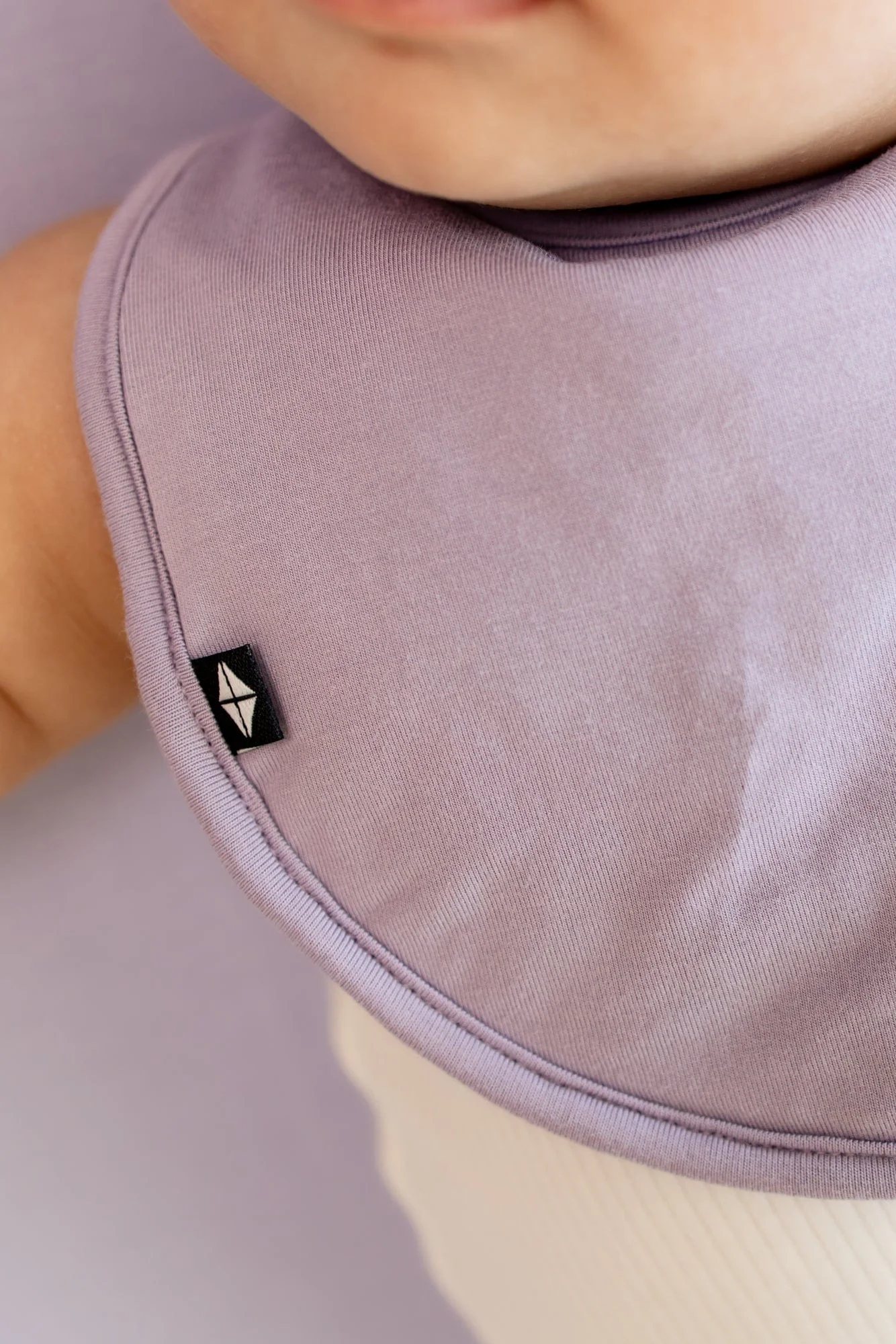 Cushy Bib in Taro - Image 4