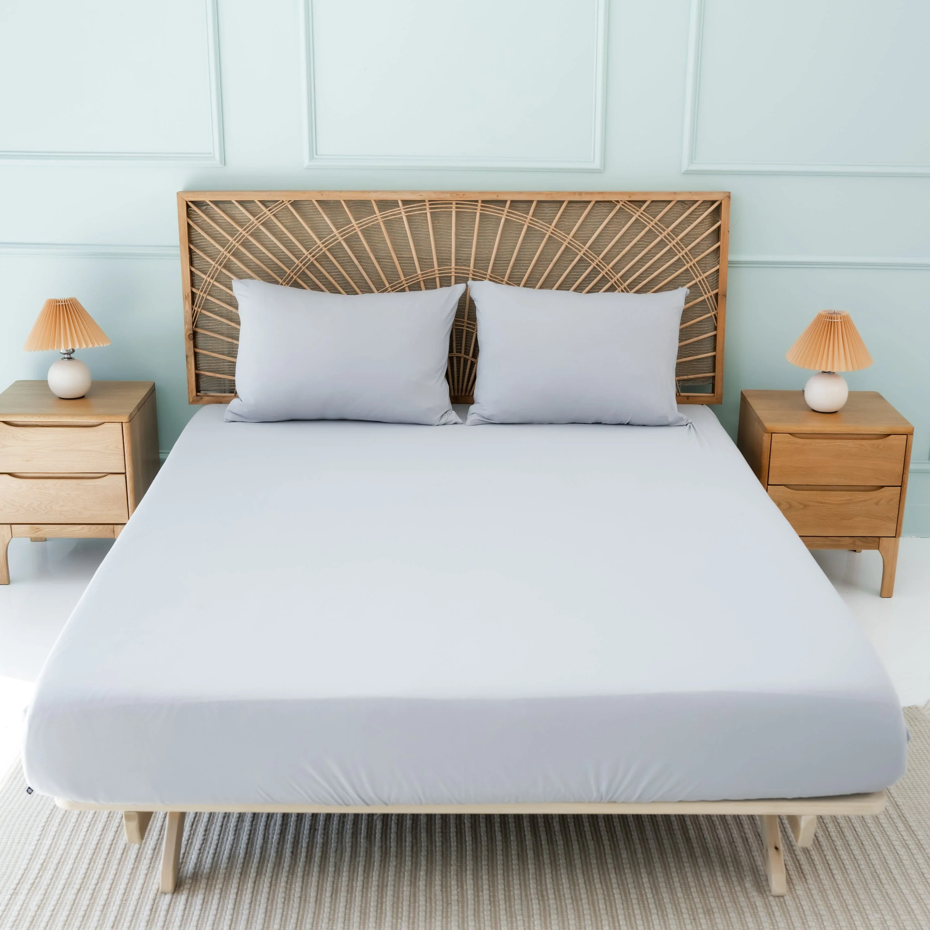 Fitted Sheet with Pillowcases in Storm - Image 6
