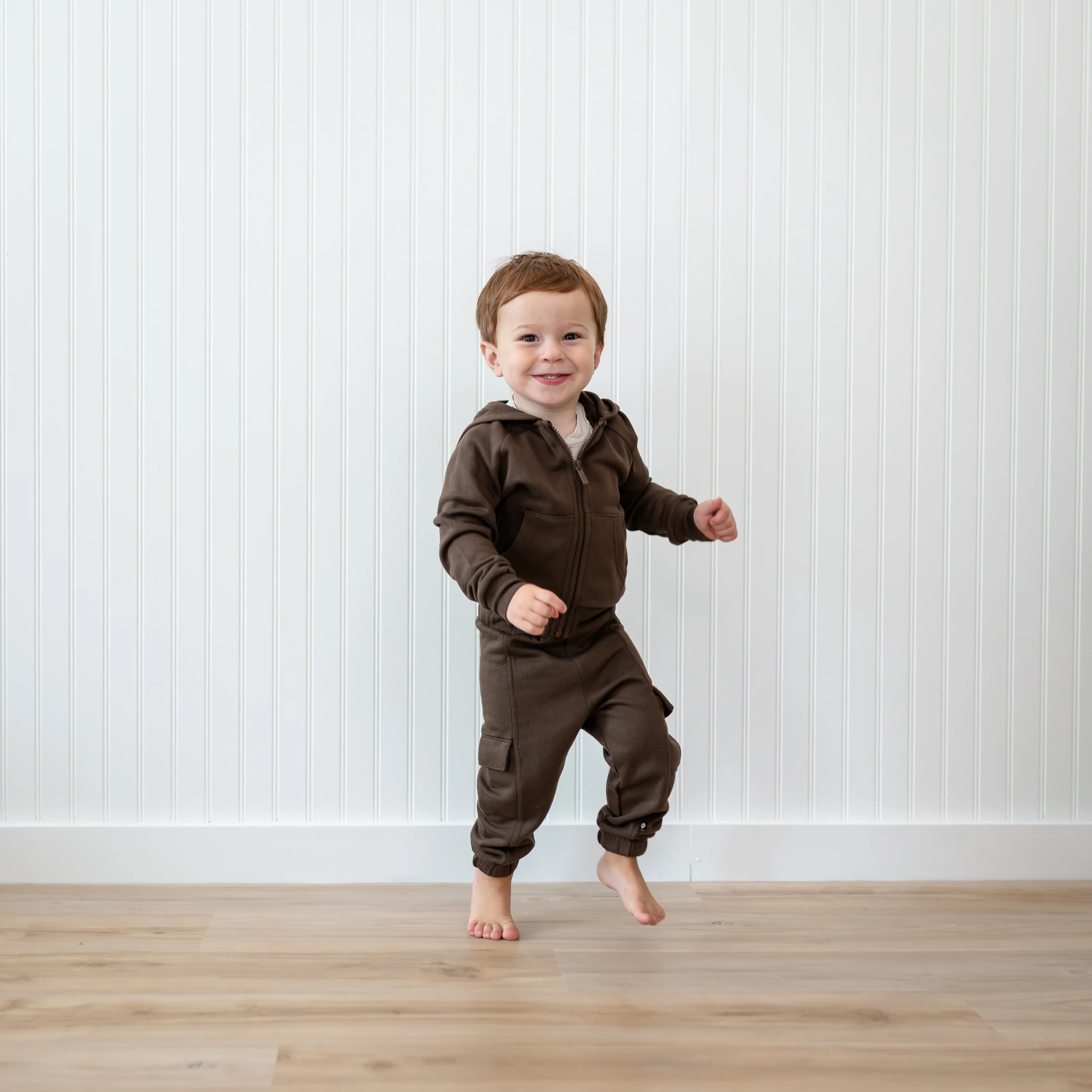 Fleece Cargo Pants in Espresso - Image 4