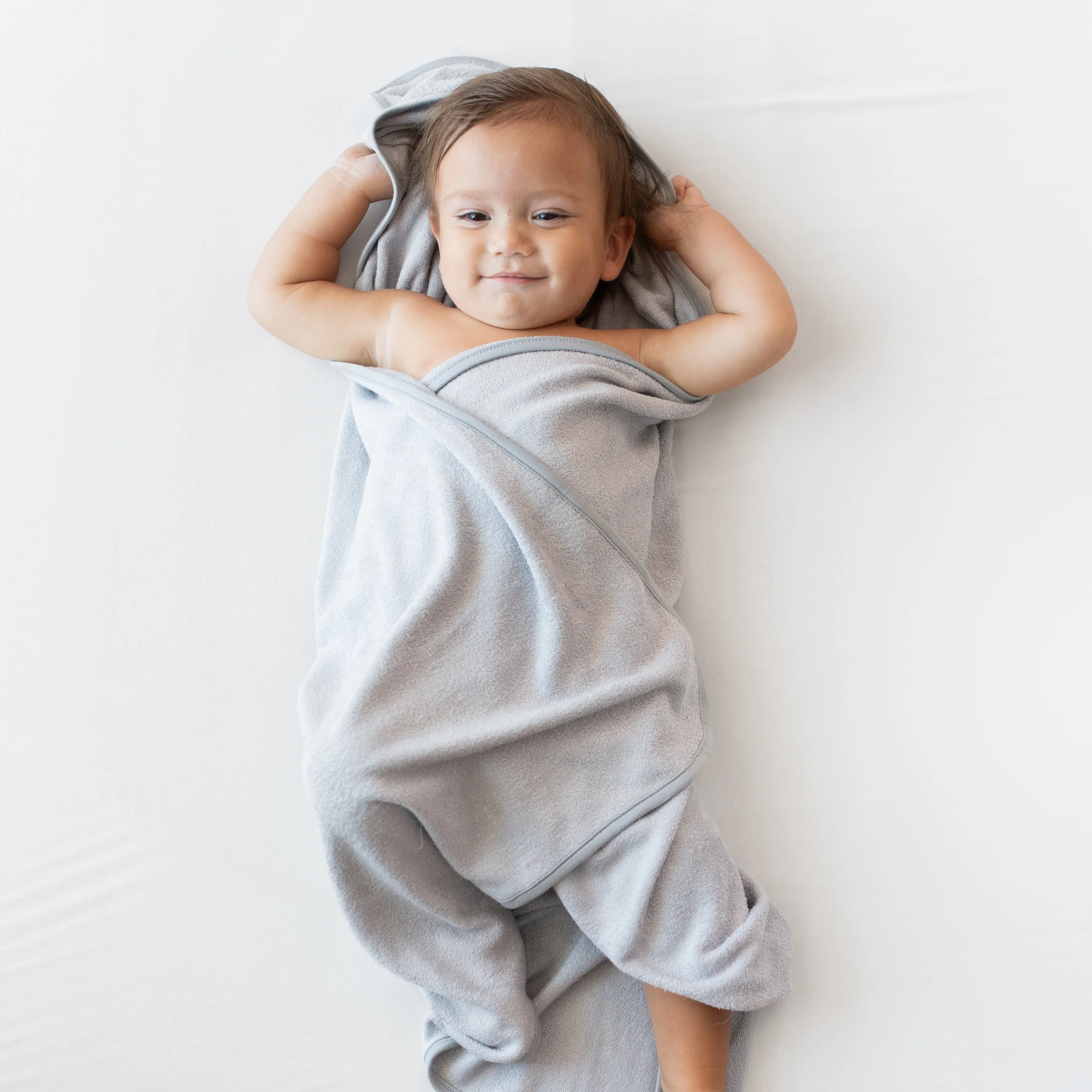 Hooded Bath Towel in Storm - Image 3