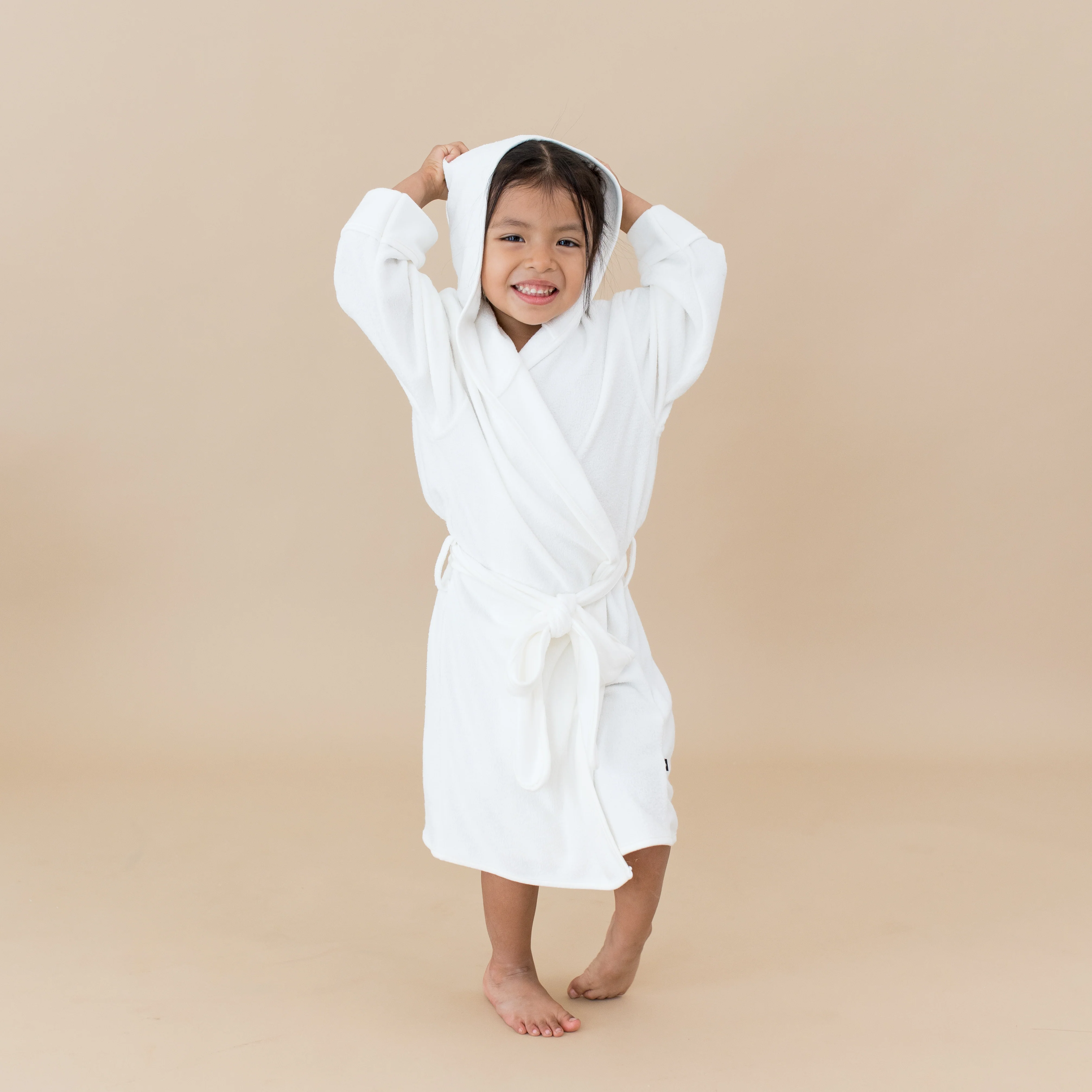 Hooded Bath Robe in Cloud - Image 2