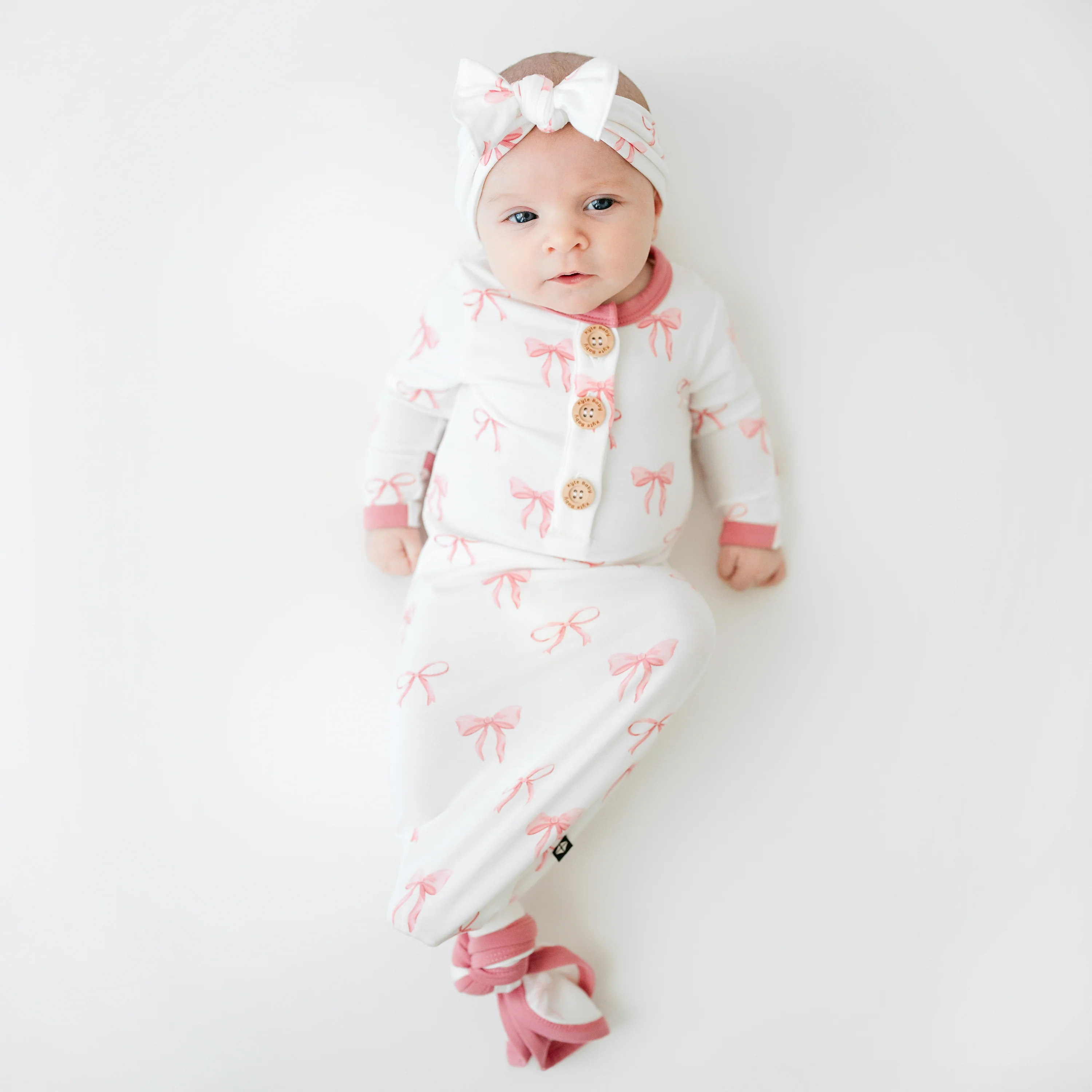 Knotted Gown with Bow Set in Bow - Image 3