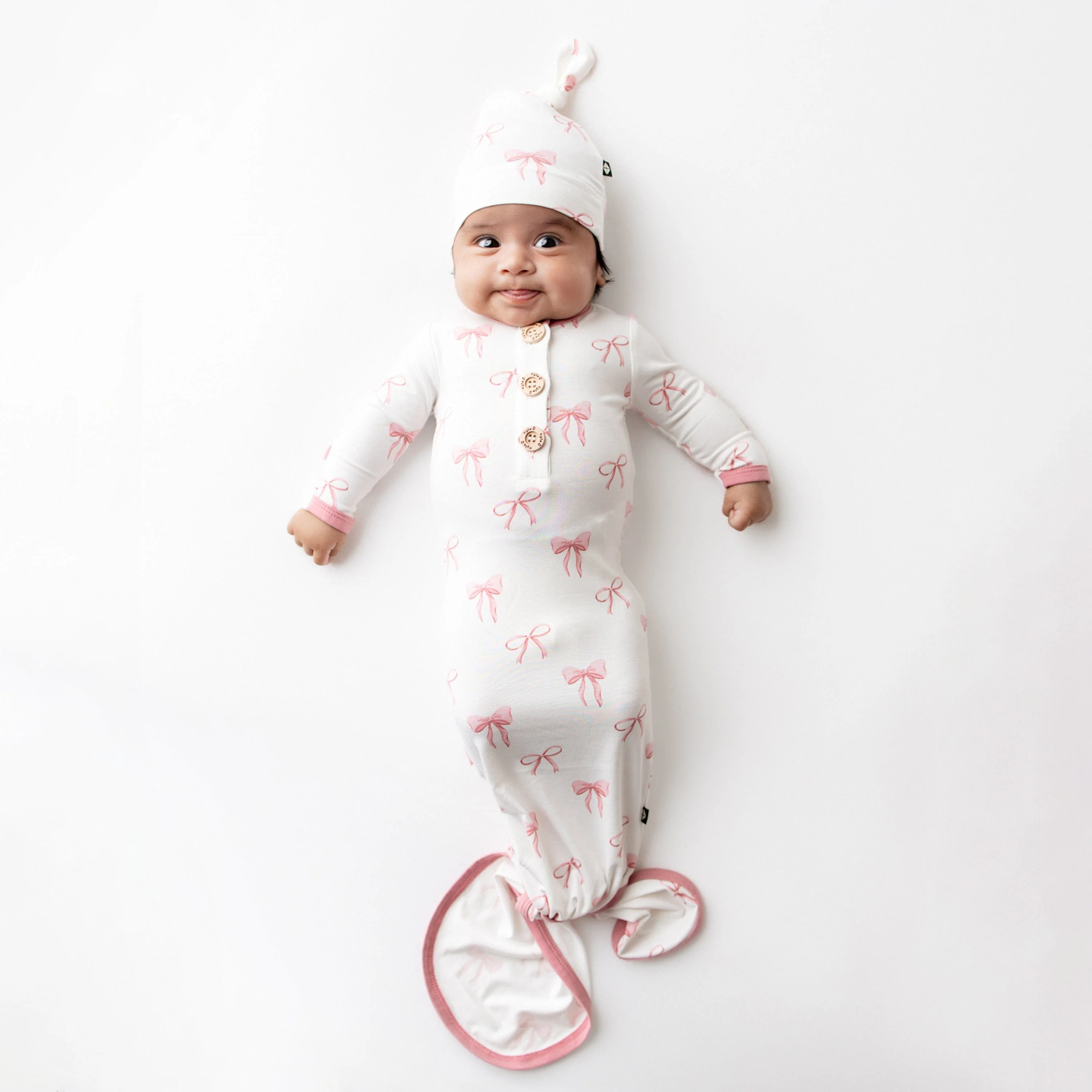 Knotted Gown with Hat Set in Bow - Image 3