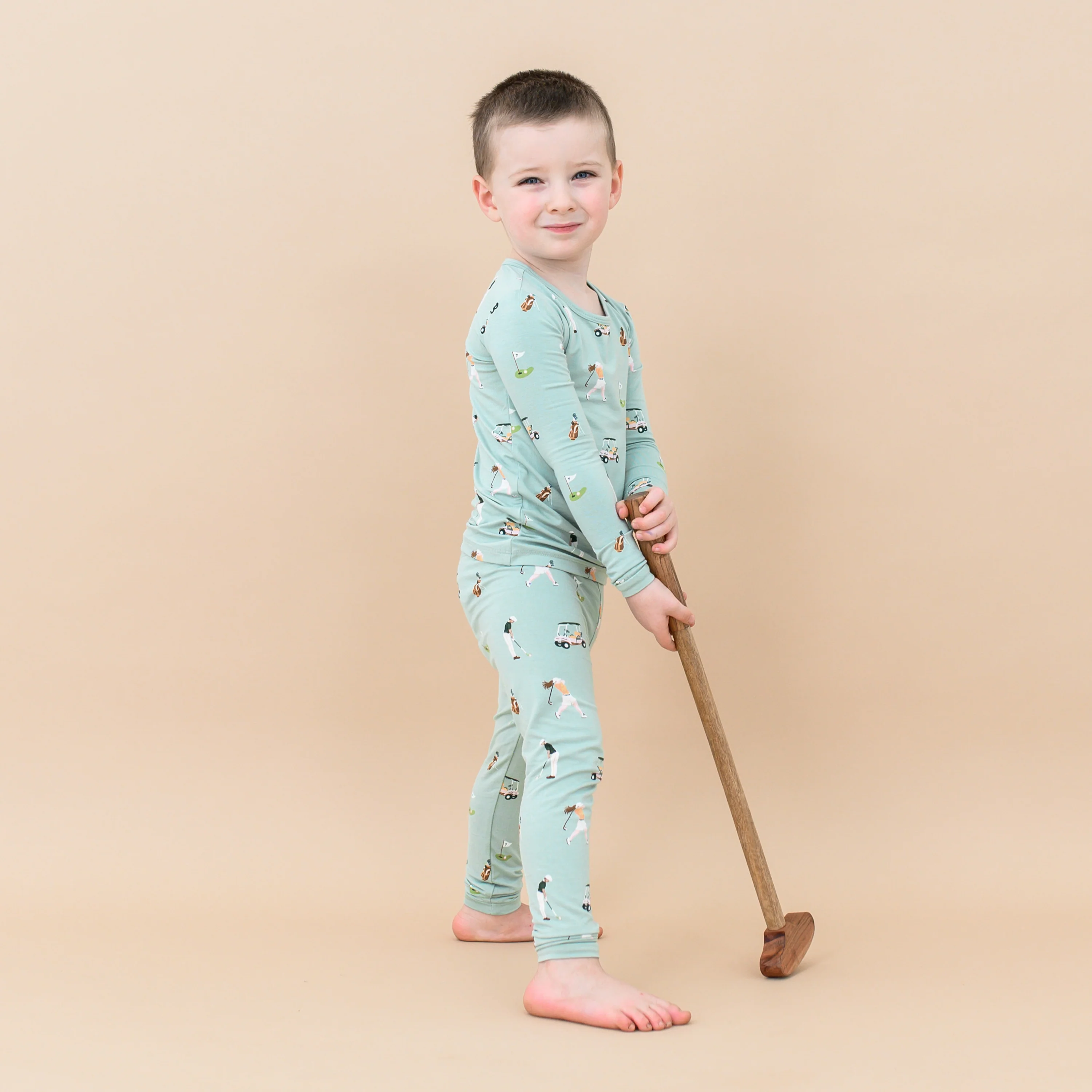 Long Sleeve Pajamas in Golf - Image 4