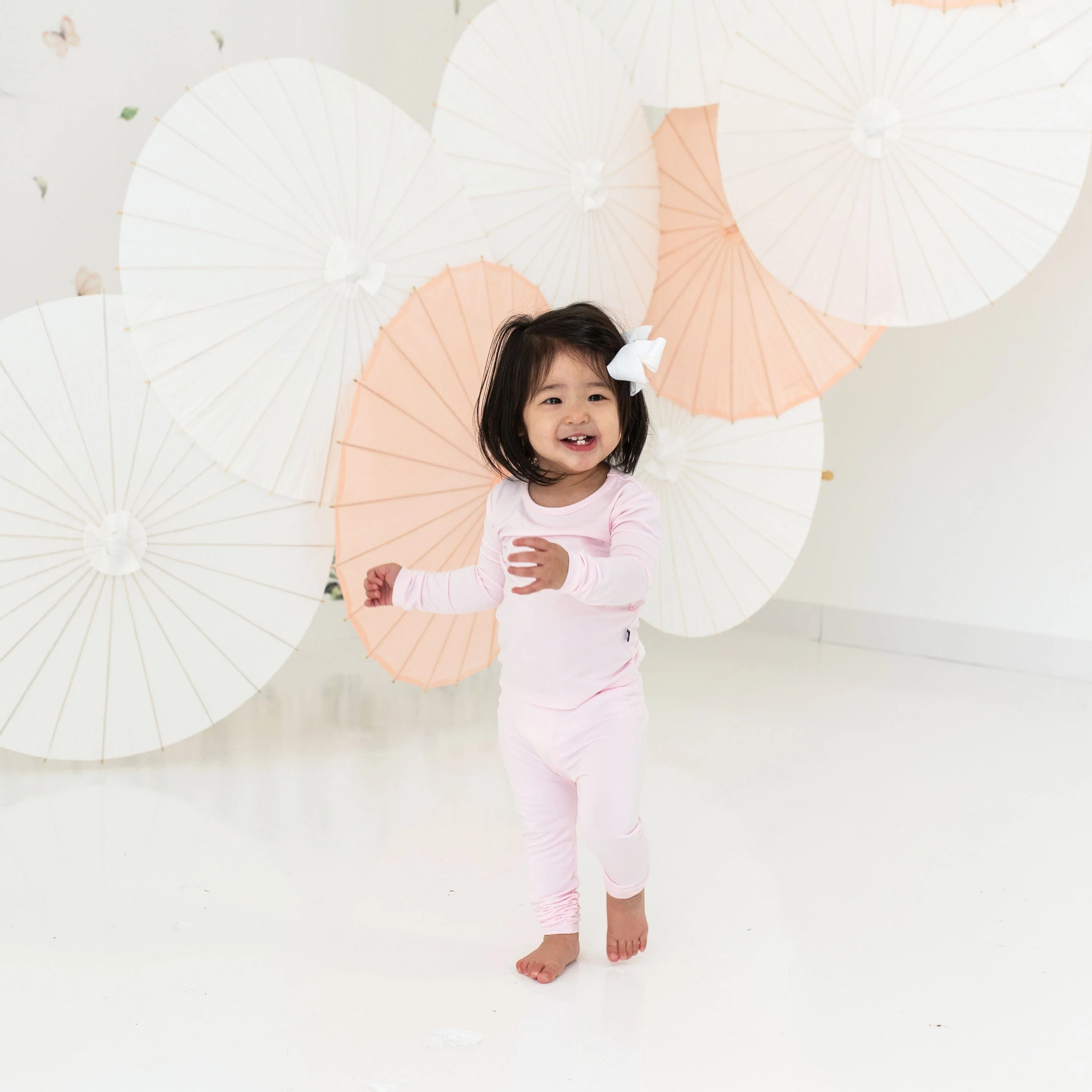 Long Sleeve Pajamas in Sakura - Image 3