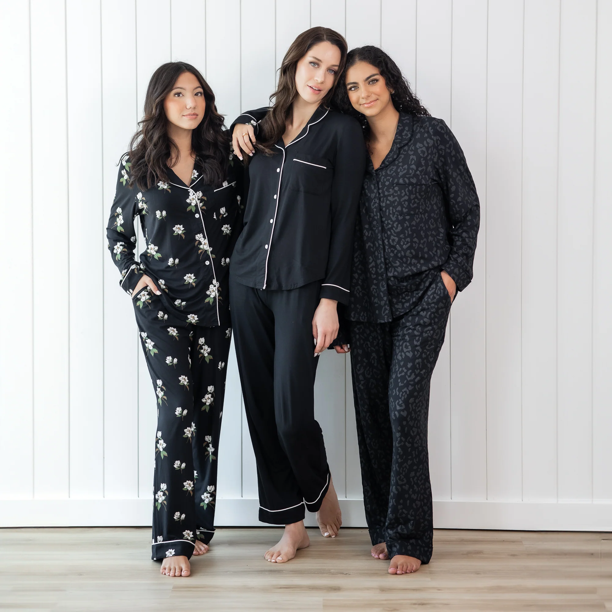 Long-Sleeved Women's Pajama Set in Midnight Leopard - Image 5