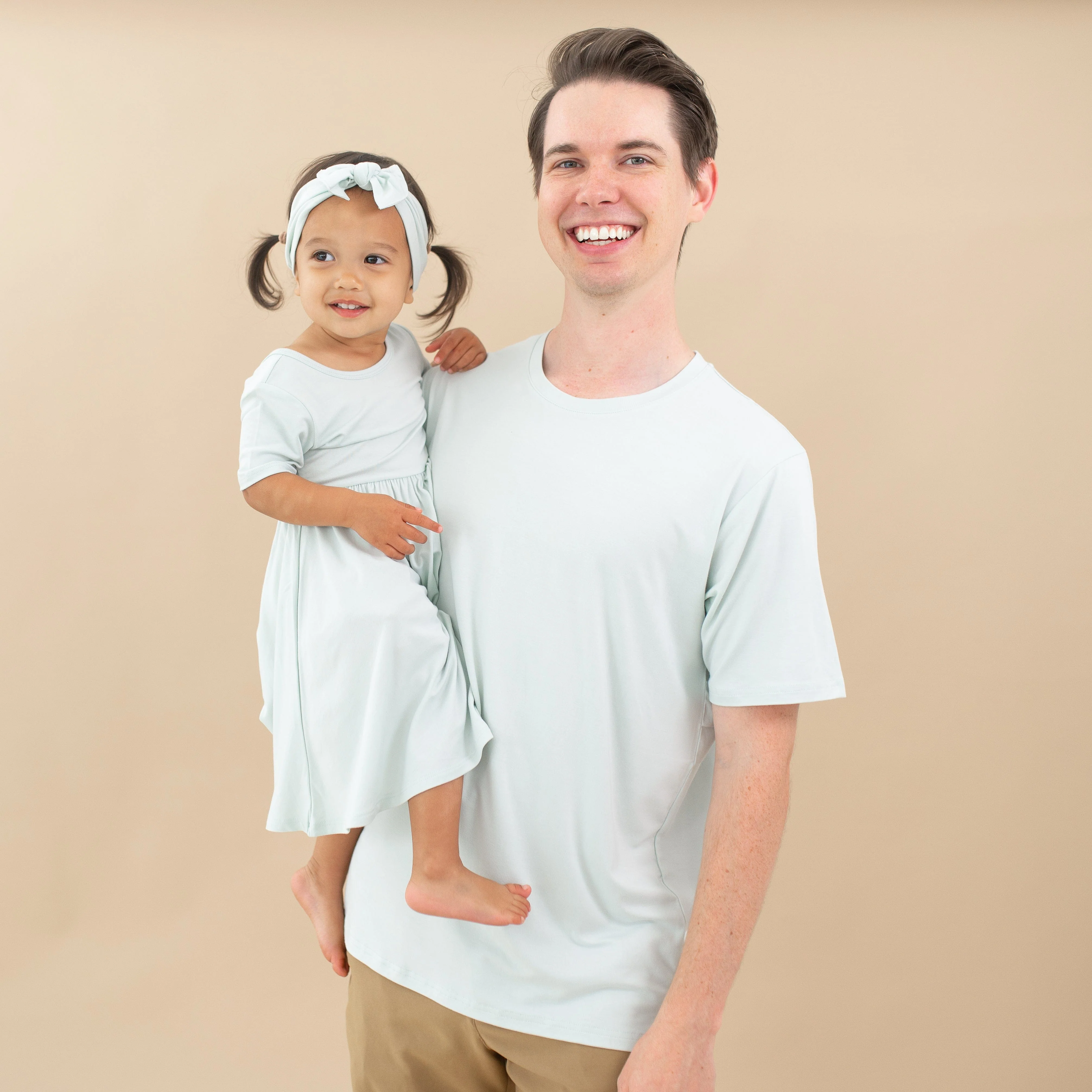 Men's Crew Neck Tee in Dew - Image 2
