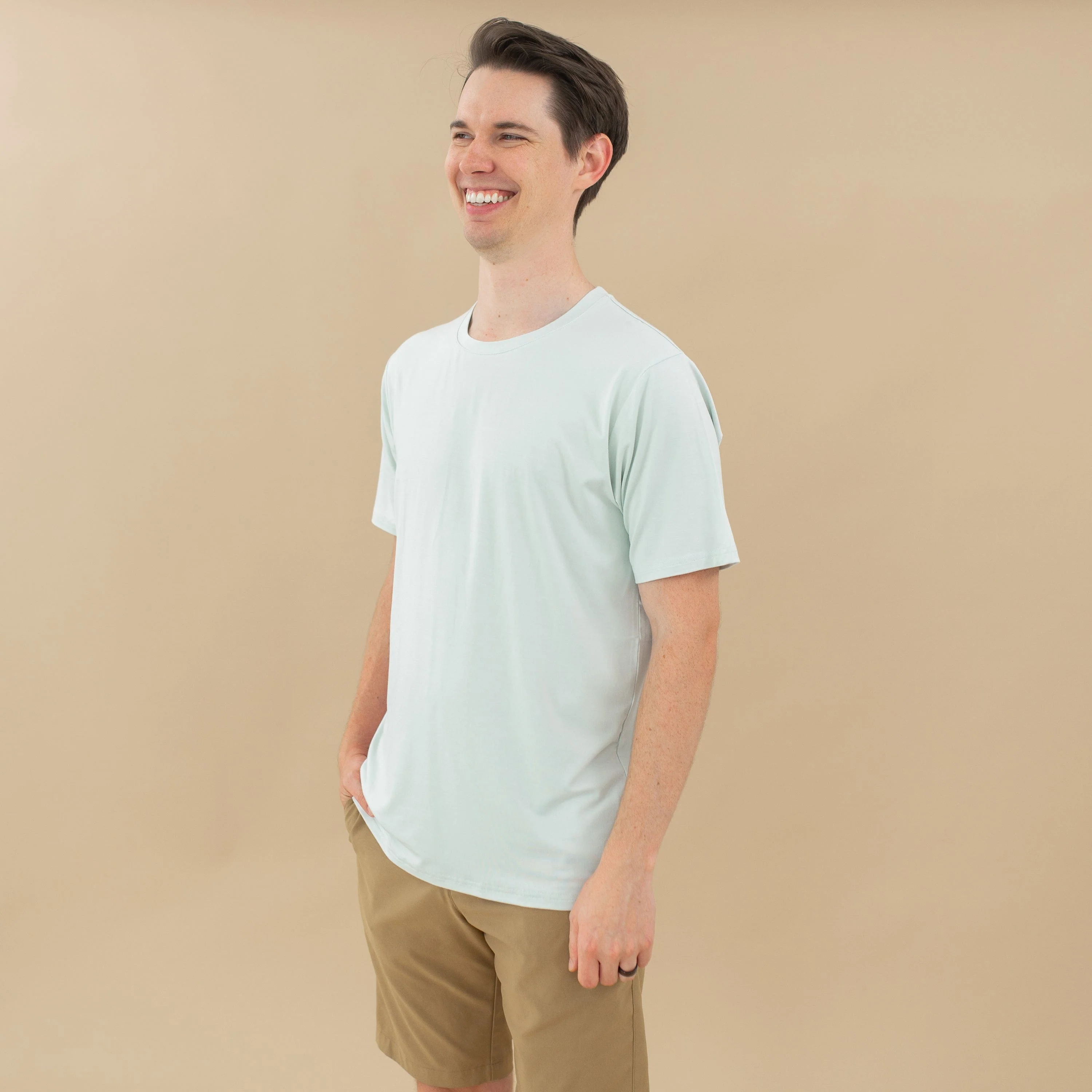 Men's Crew Neck Tee in Dew - Image 3