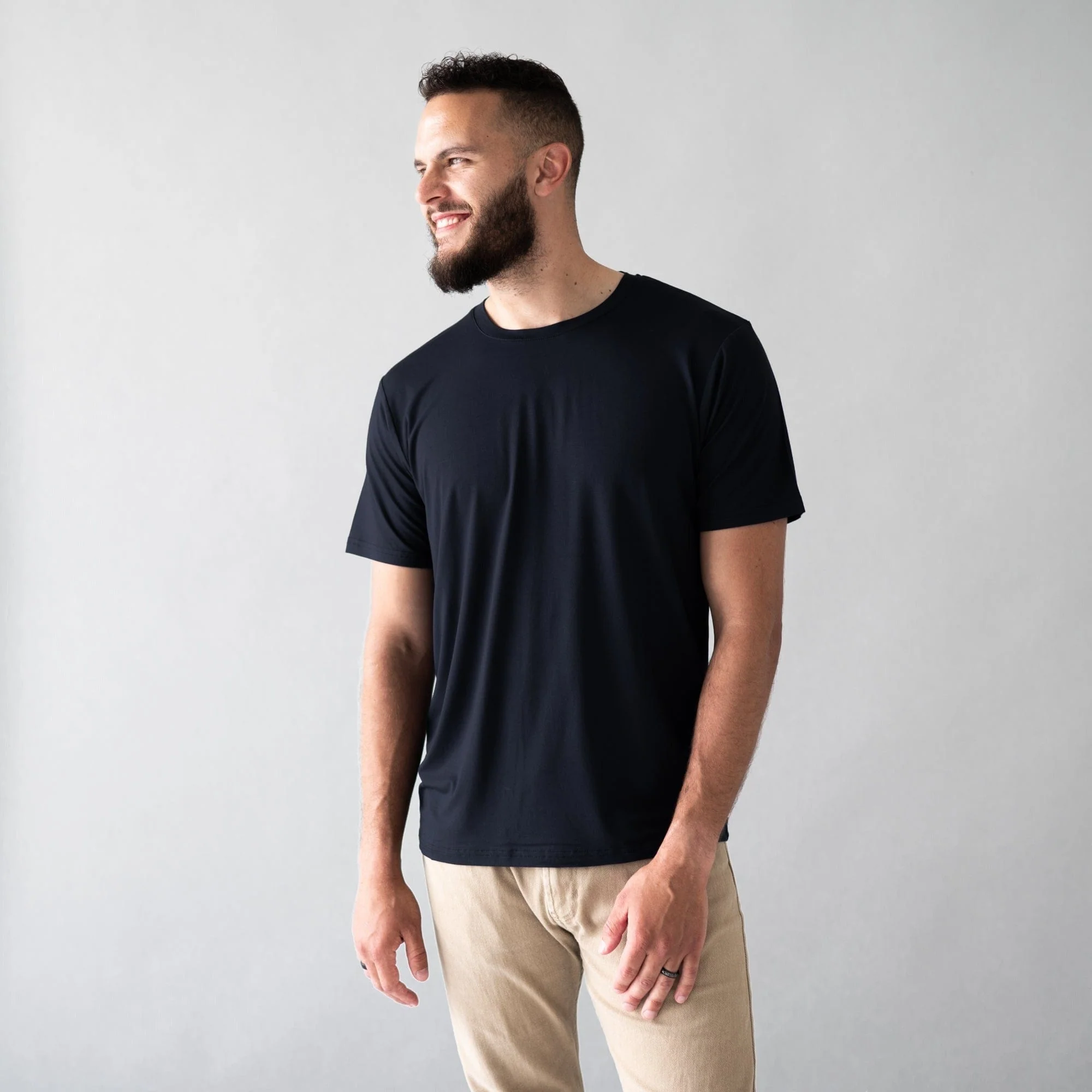 Men's Crew Neck Tee in Midnight - Image 3