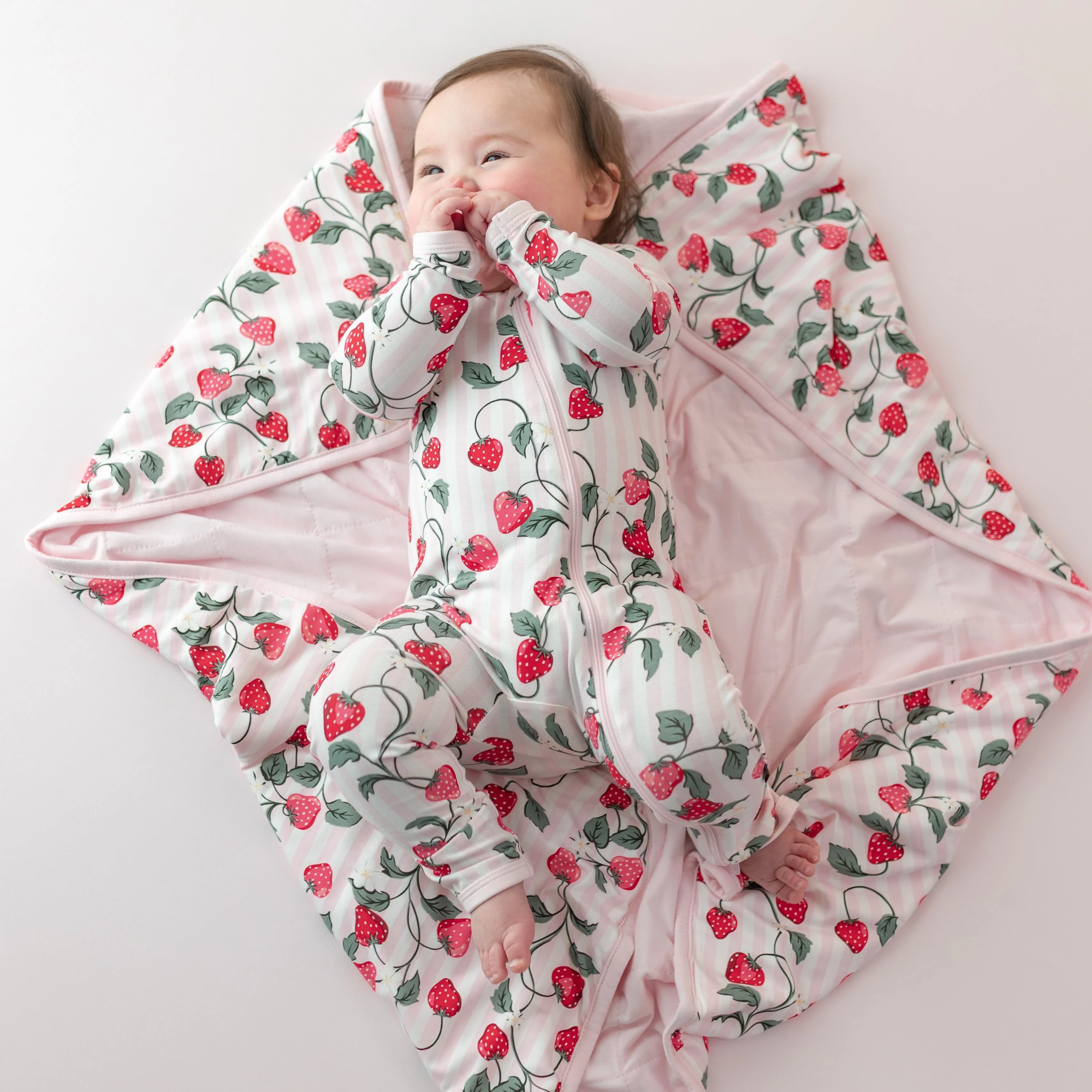Baby Blanket in Strawberry Fields 1.0 - Image 3