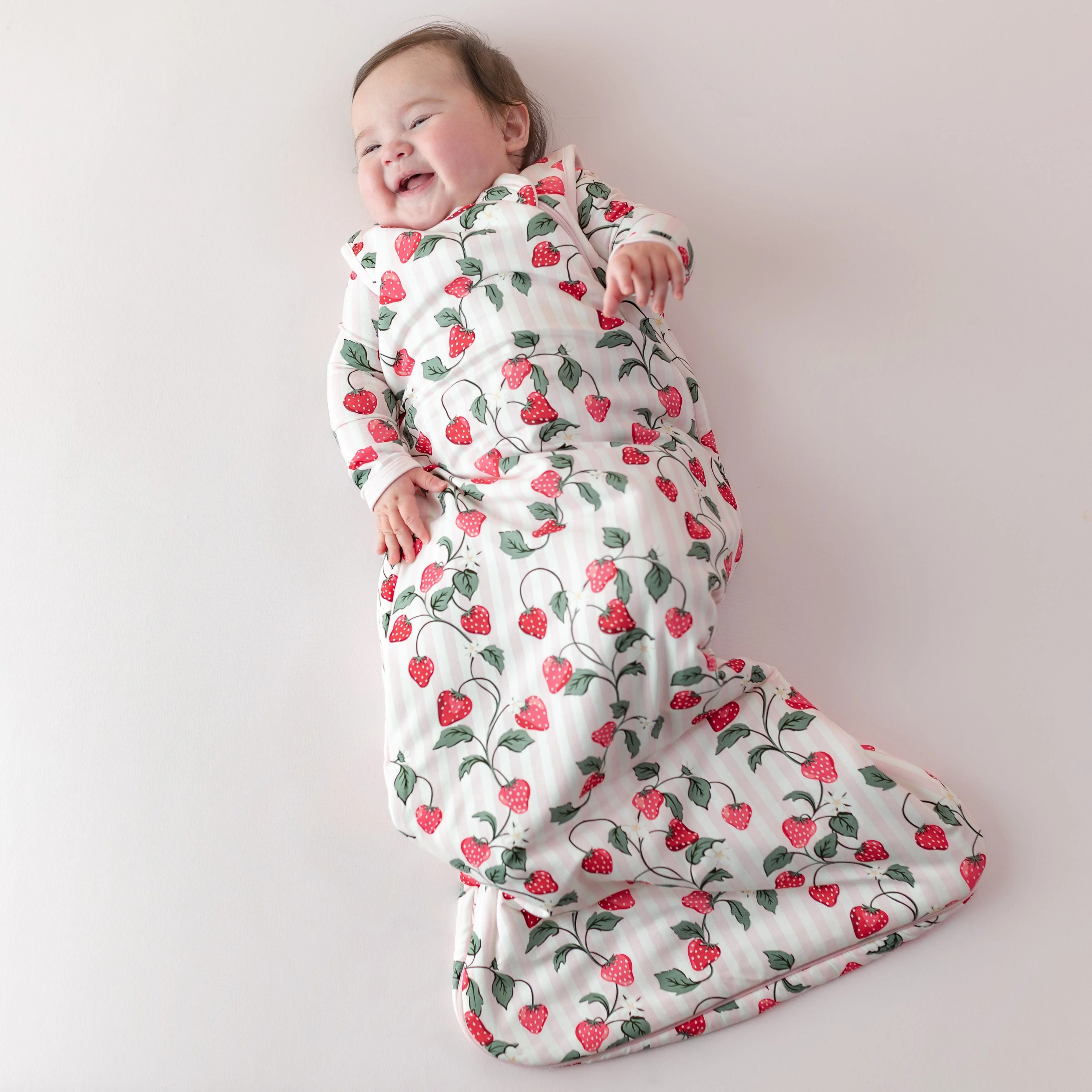 Sleep Bag in Strawberry Fields 1.0 - Image 4