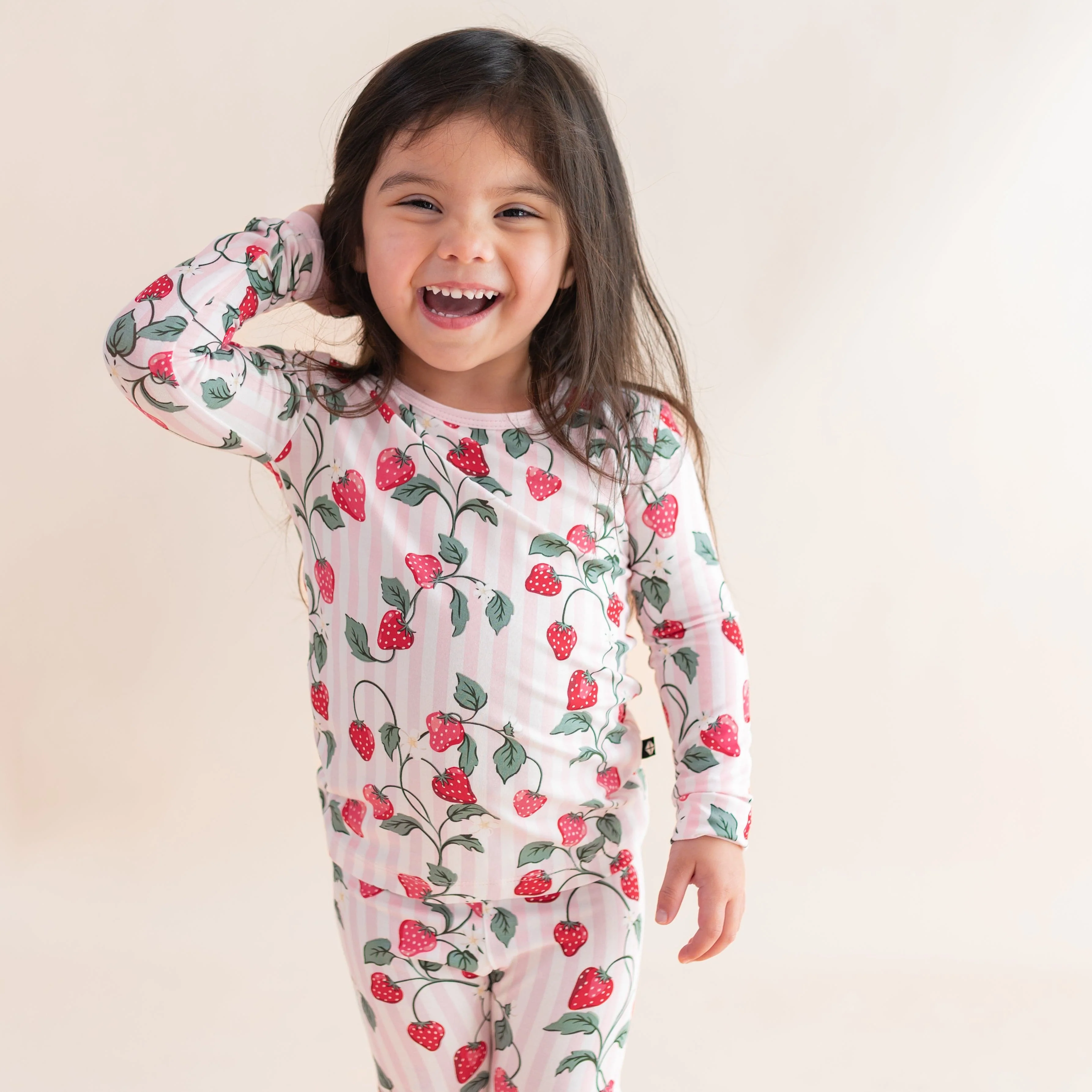 Long Sleeve Pajamas in Strawberry Fields - Image 3