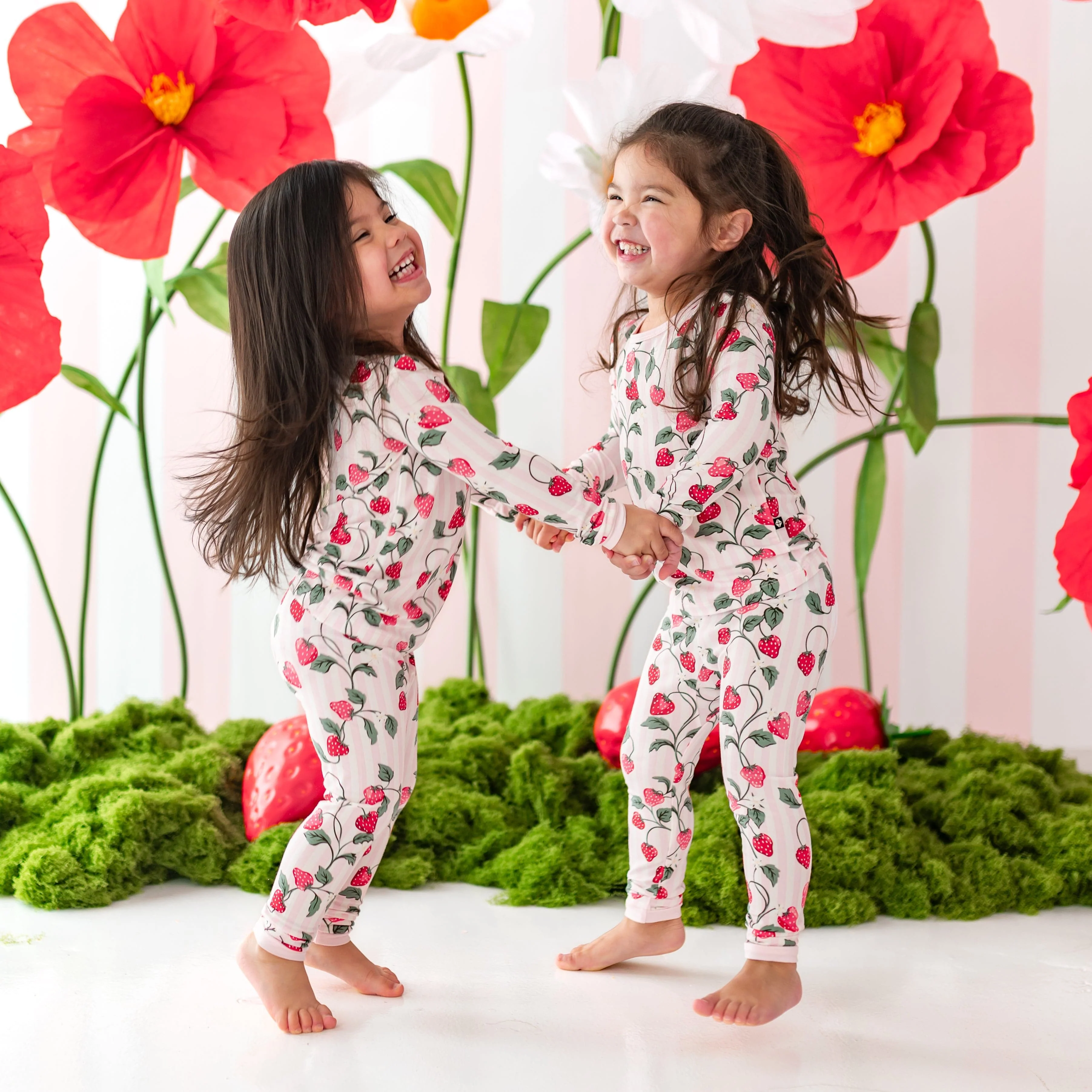 Long Sleeve Pajamas in Strawberry Fields - Image 4