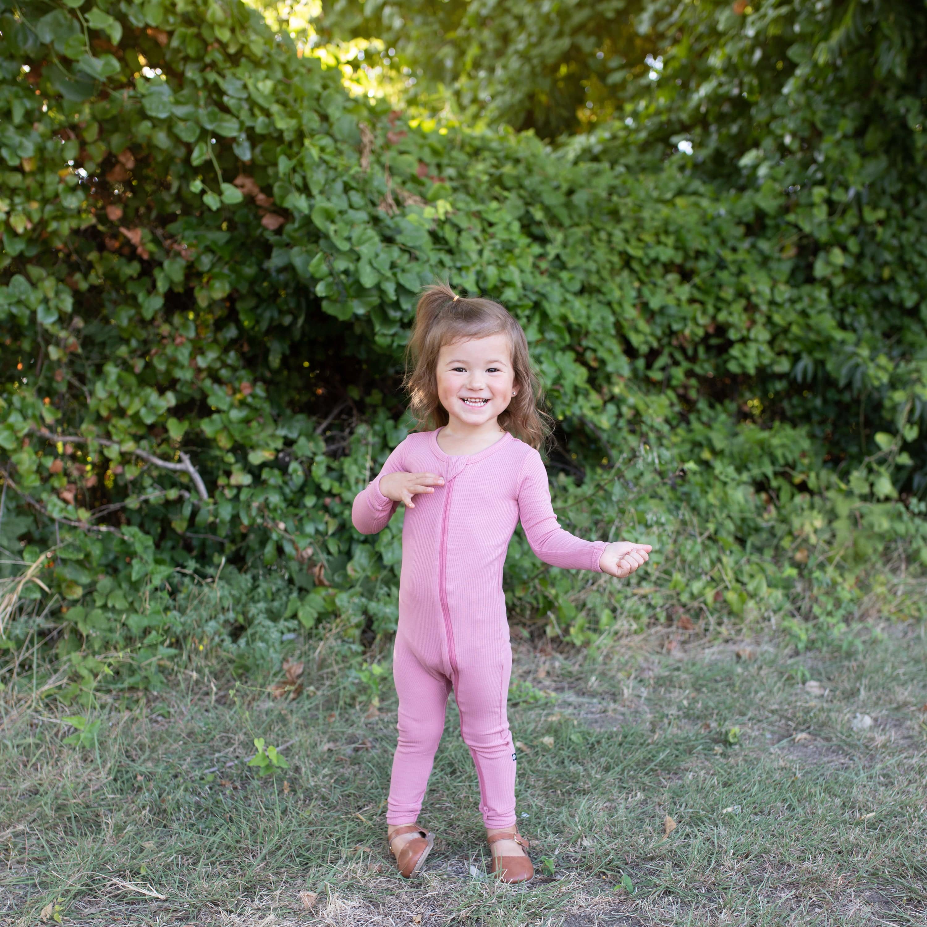 Ribbed Zipper Romper in Apple Blossom - Image 3
