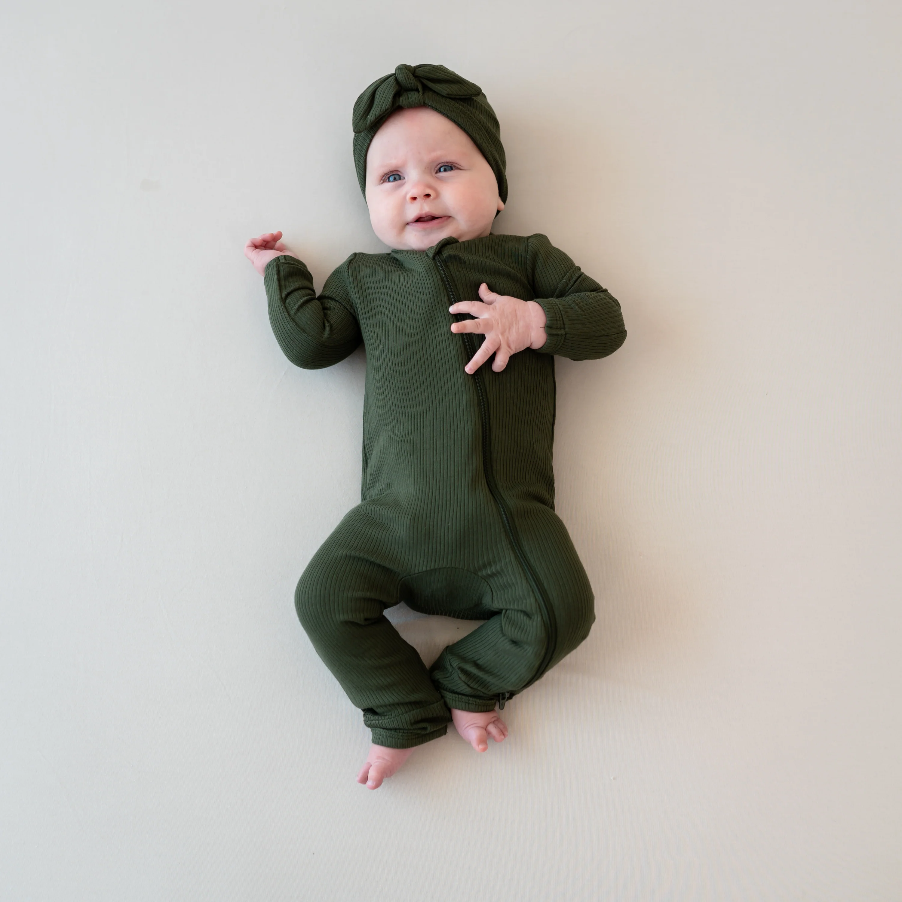 Ribbed Zipper Romper in Fir - Image 4