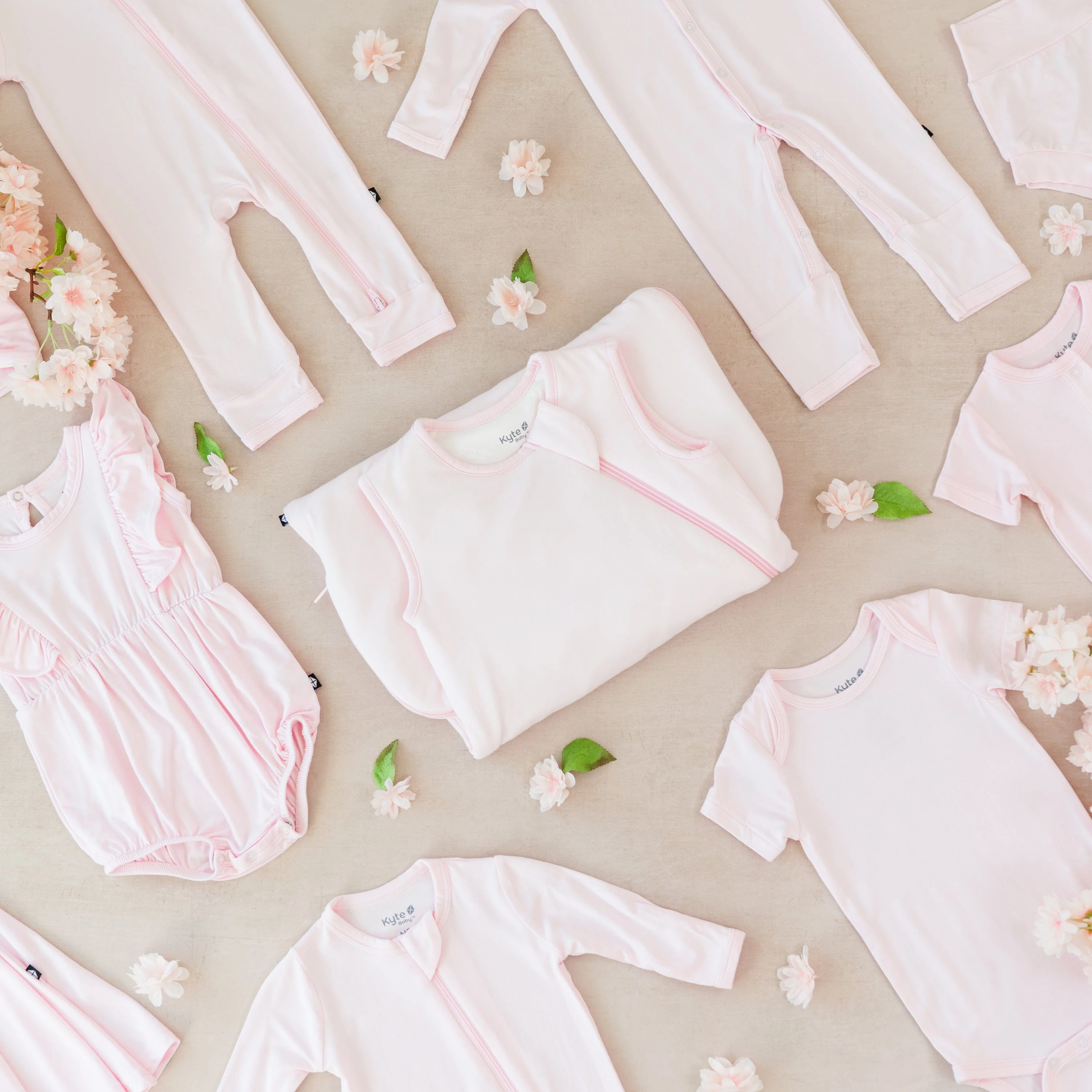 Romper in Sakura - Image 2
