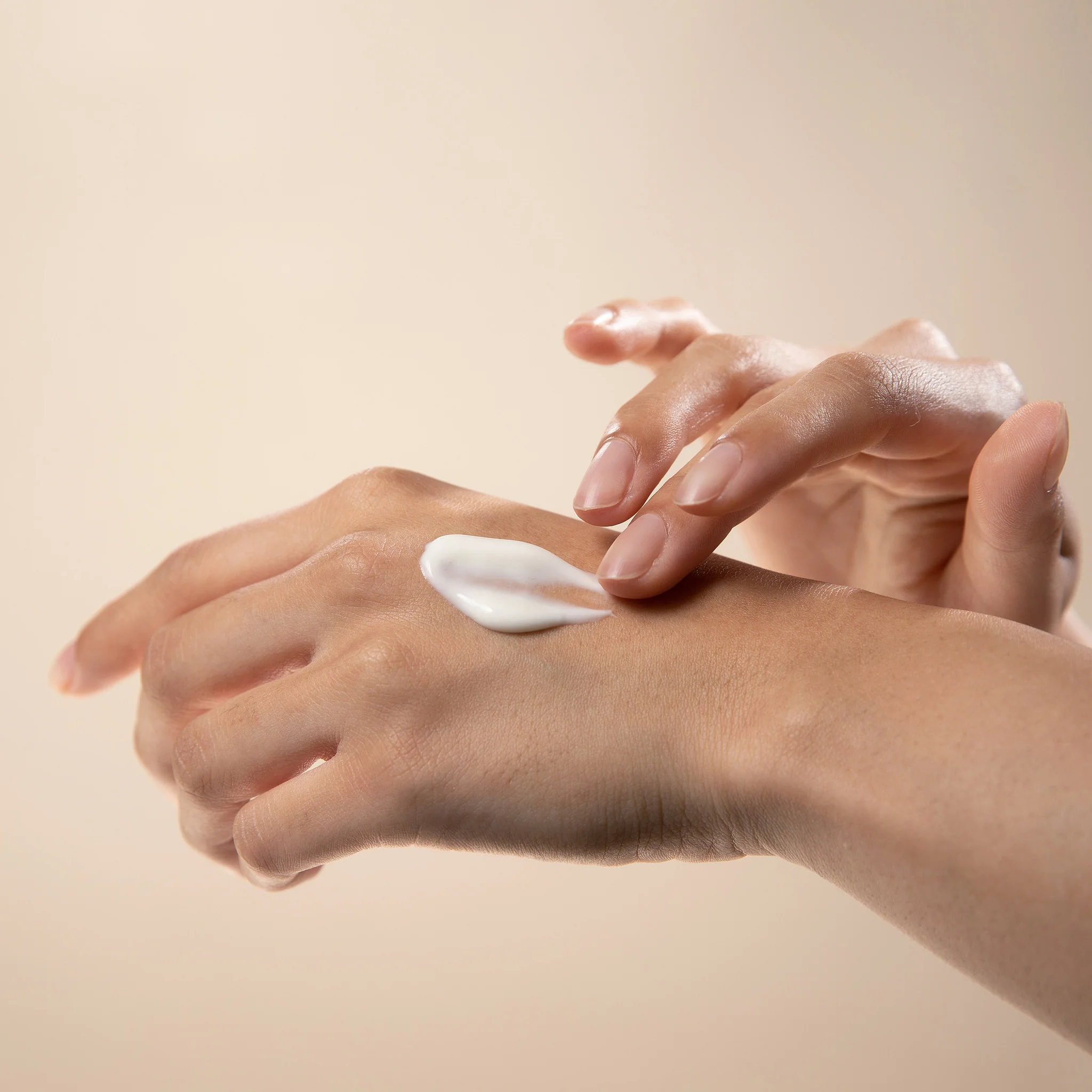 Sensitive Lotion - Image 4