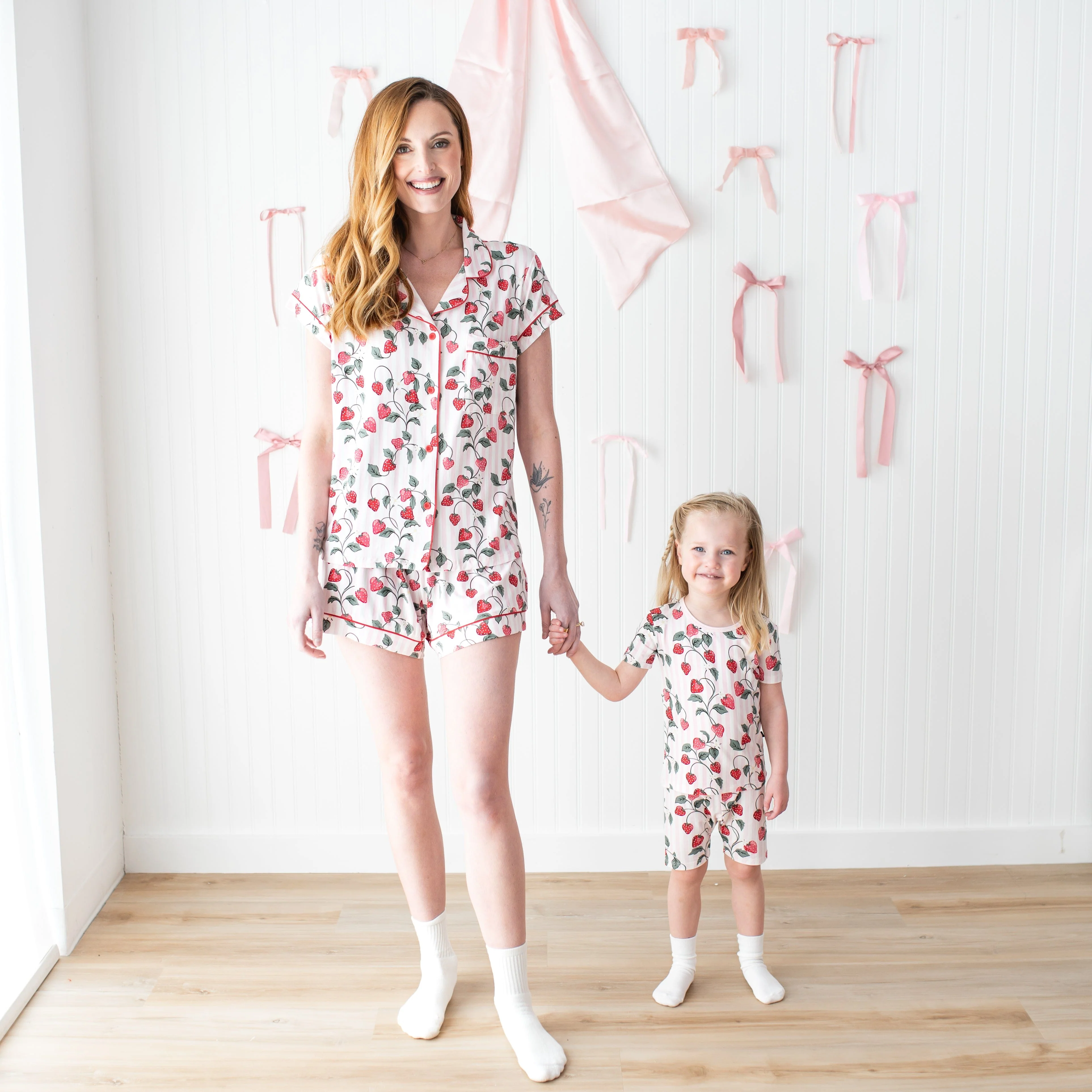 Short Sleeve Pajamas in Strawberry Fields - Image 3