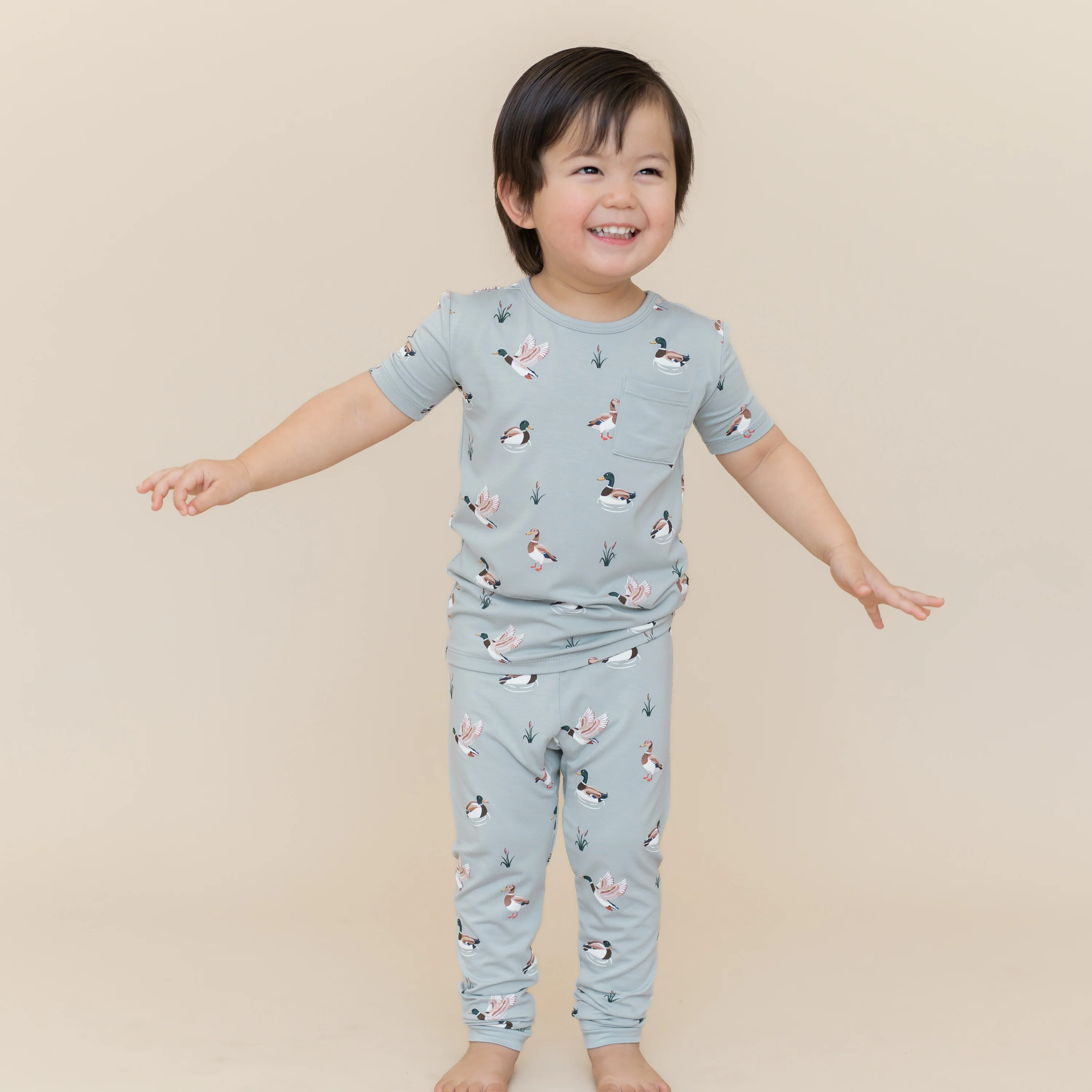 Short Sleeve with Pants Pajamas in Mallard Duck - Image 4