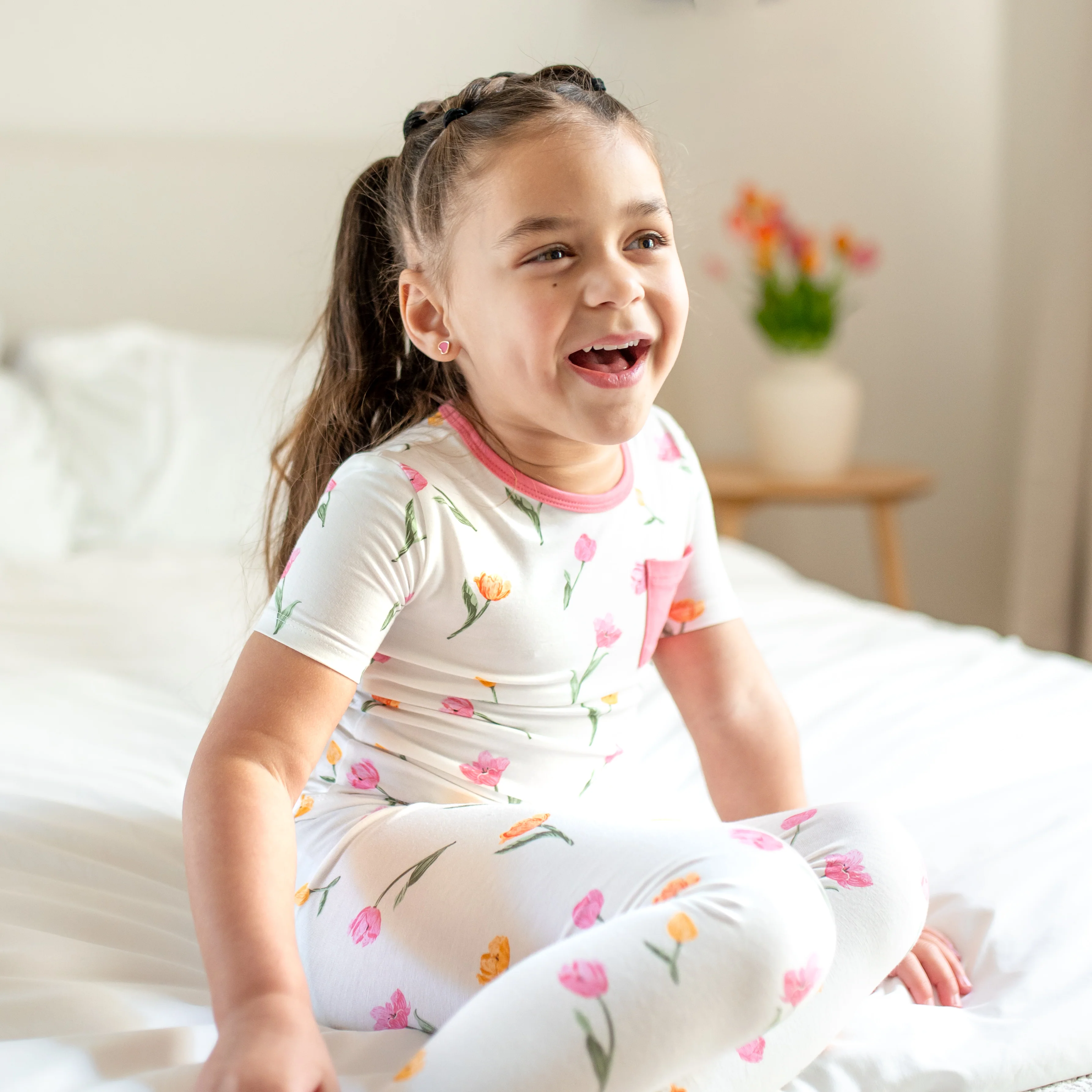 Short Sleeve with Pants Pajamas in Tulip - Image 3