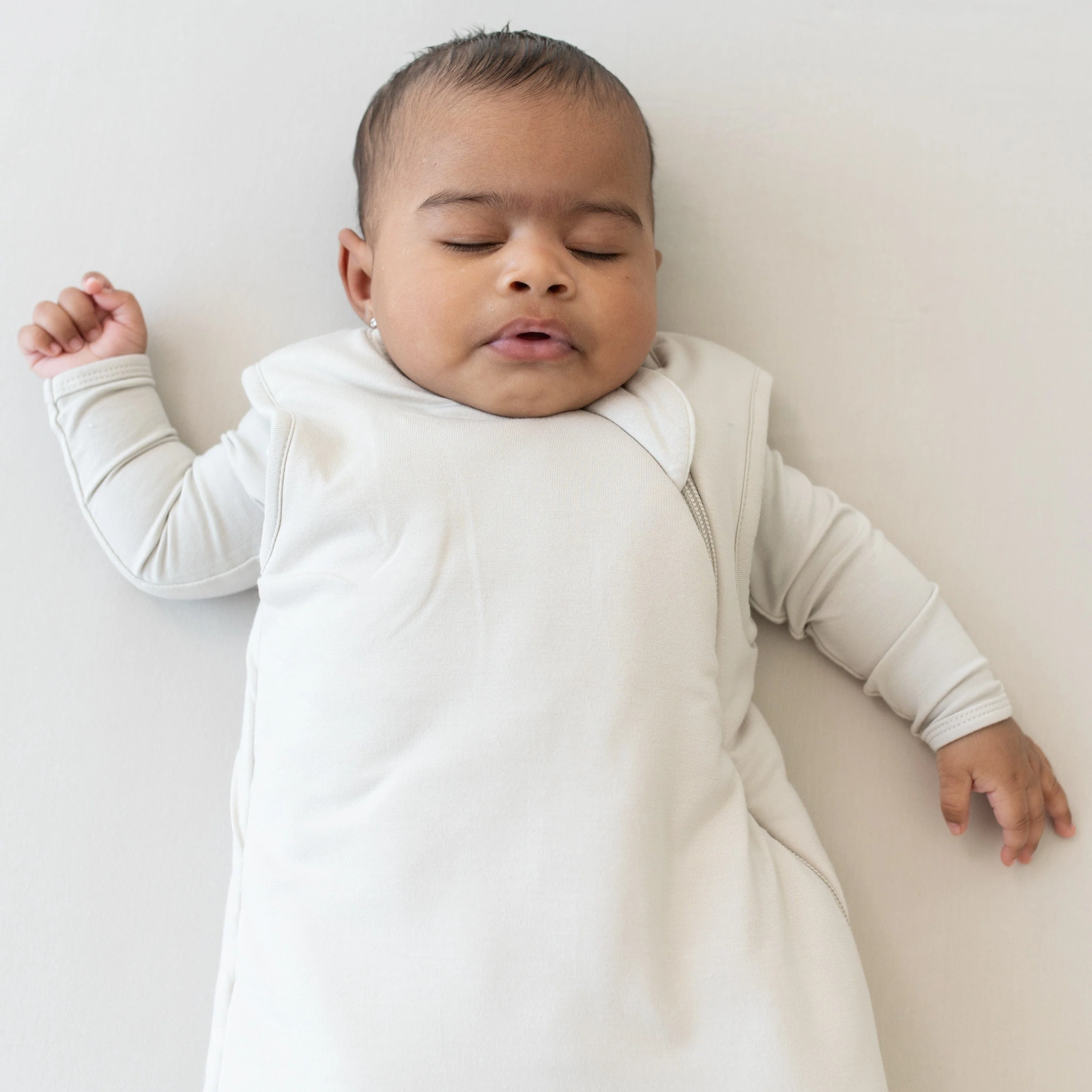 Sleep Bag in Oat  2.5 - Image 3
