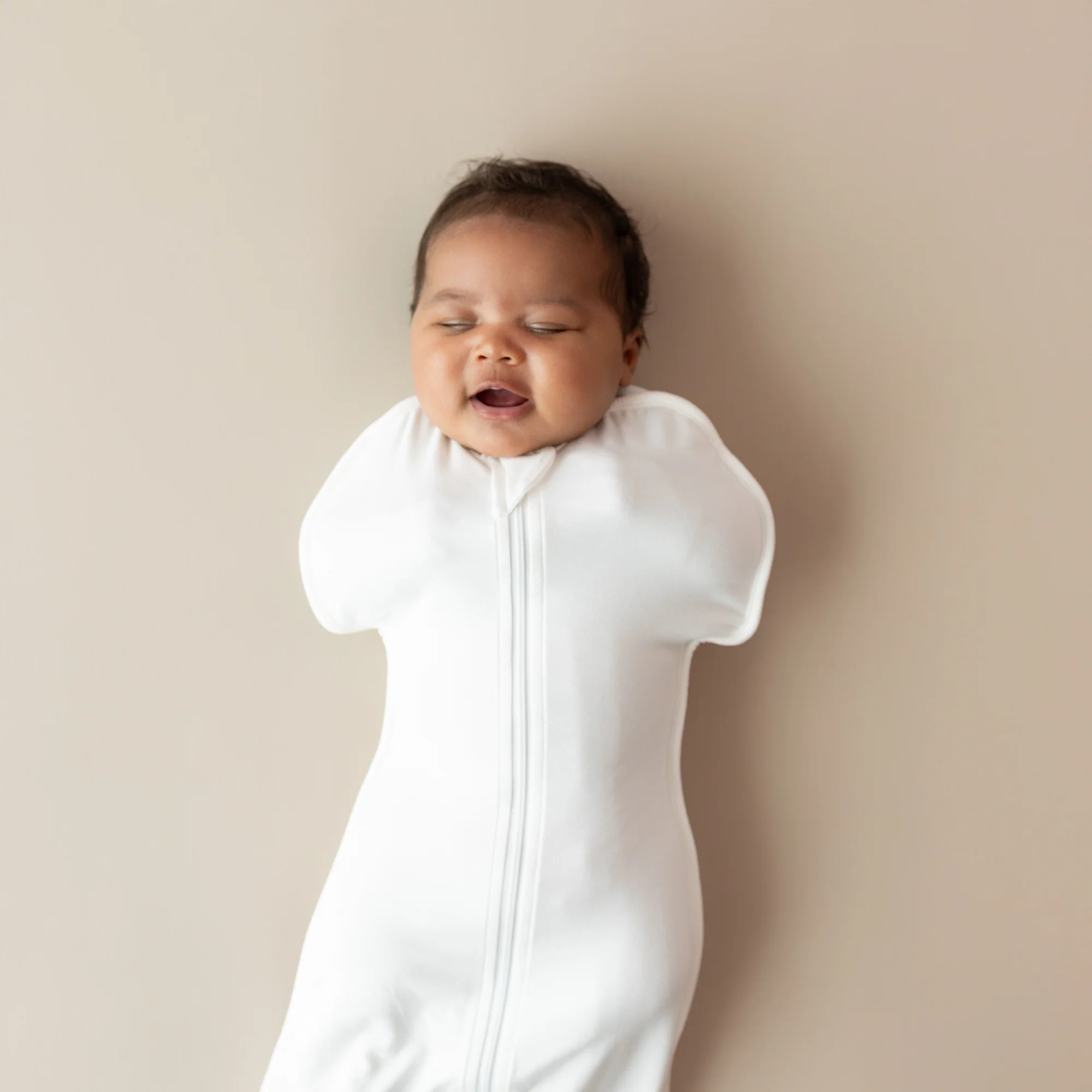 Swaddle Bag in Cloud 0.5 - Image 3