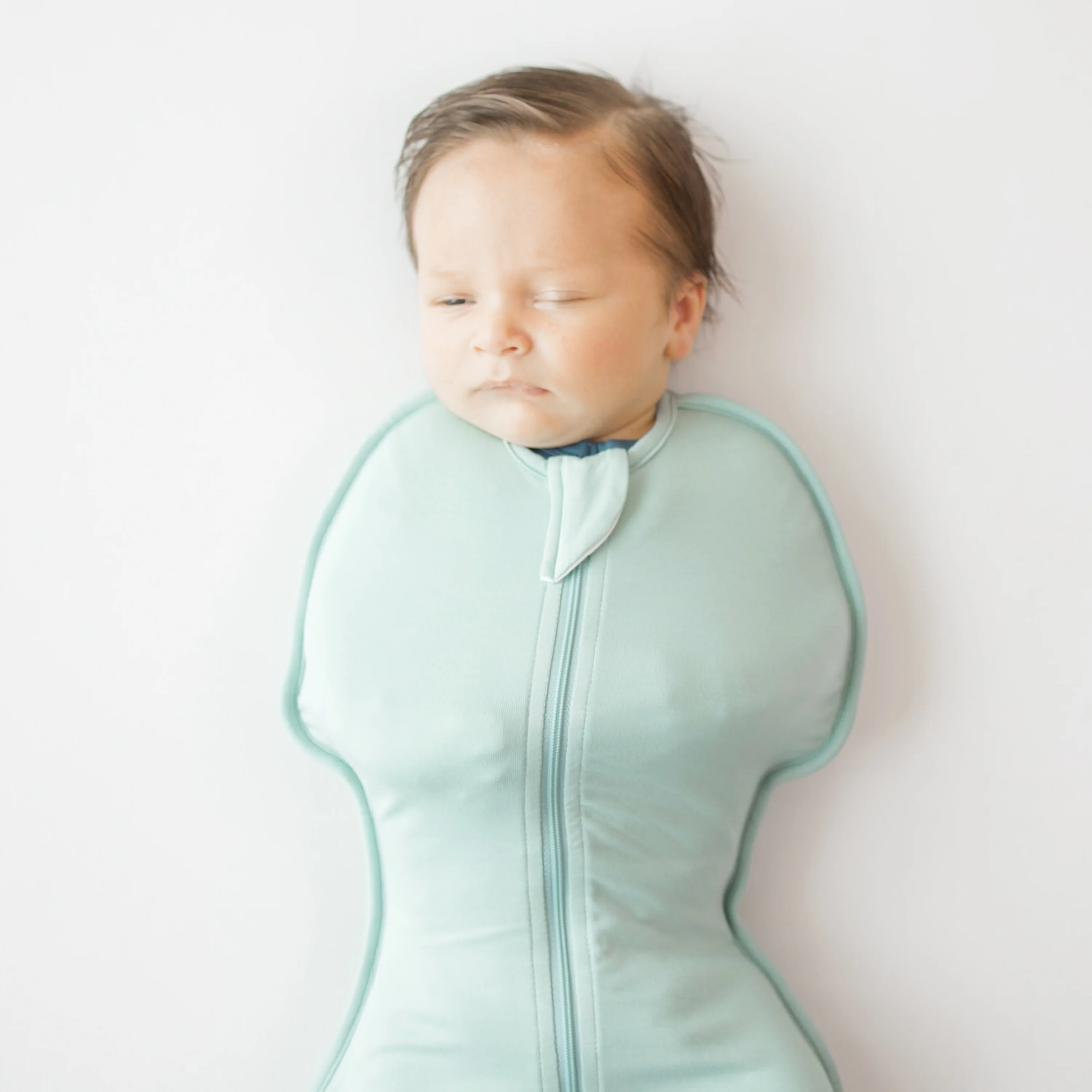 Swaddle Bag in Sage 0.5 - Image 3