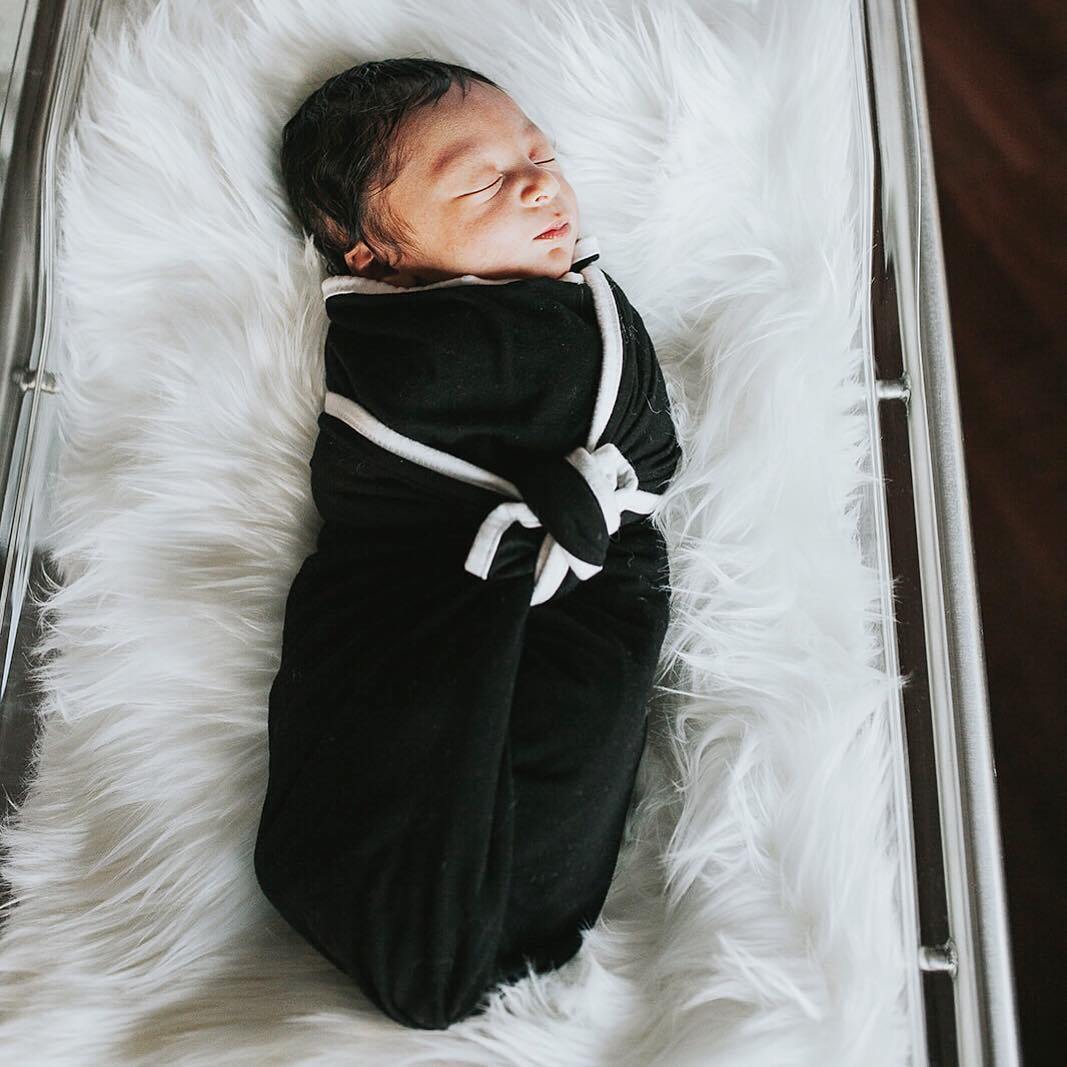 Swaddle Blanket in Midnight with Cloud Trim - Image 3