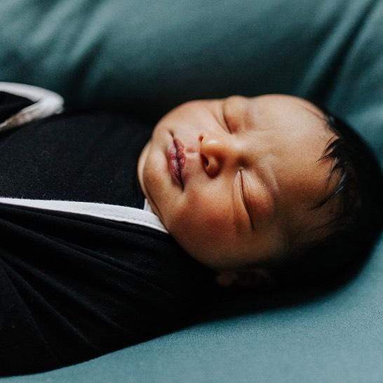 Swaddle Blanket in Midnight with Cloud Trim - Image 4