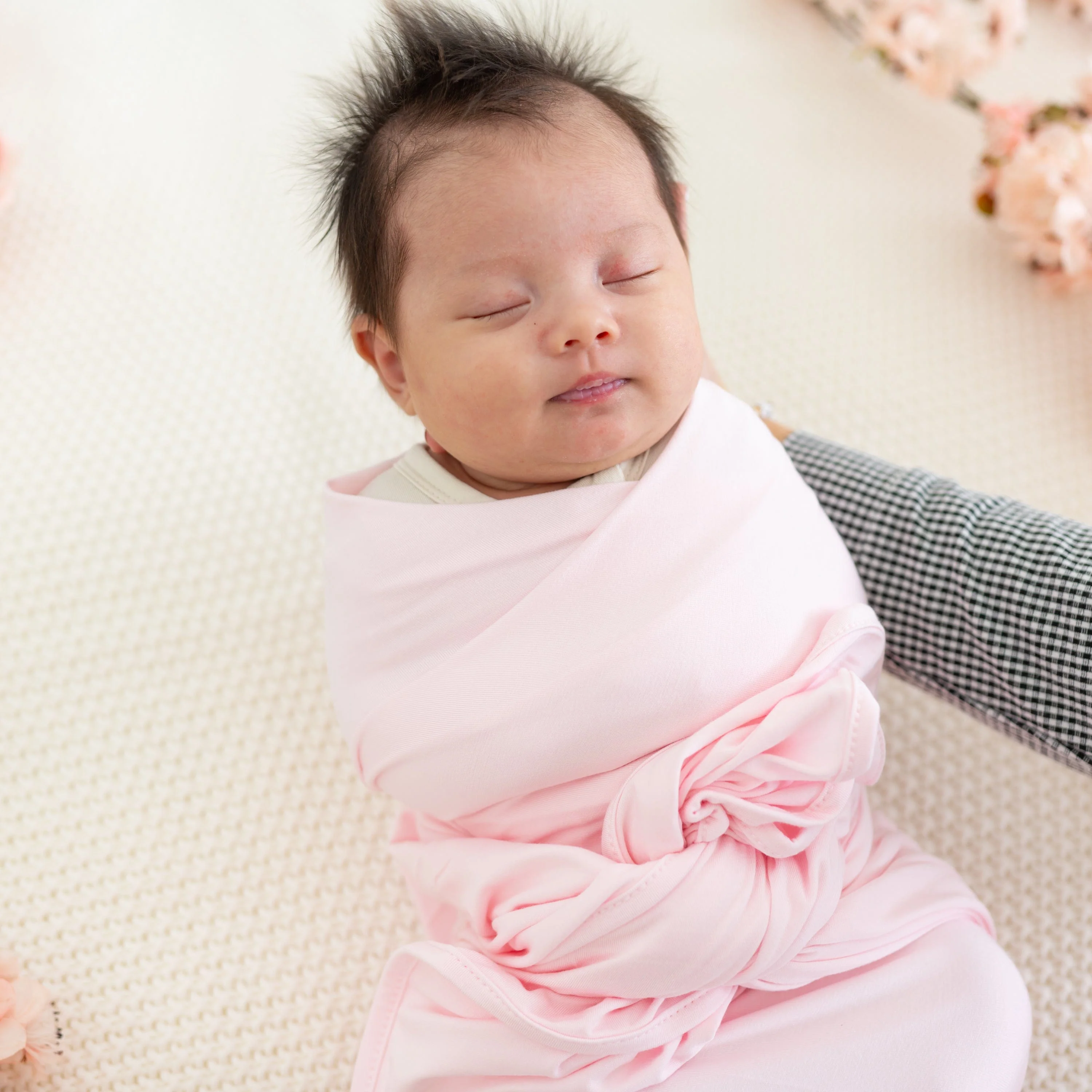 Swaddle Blanket in Sakura - Image 3