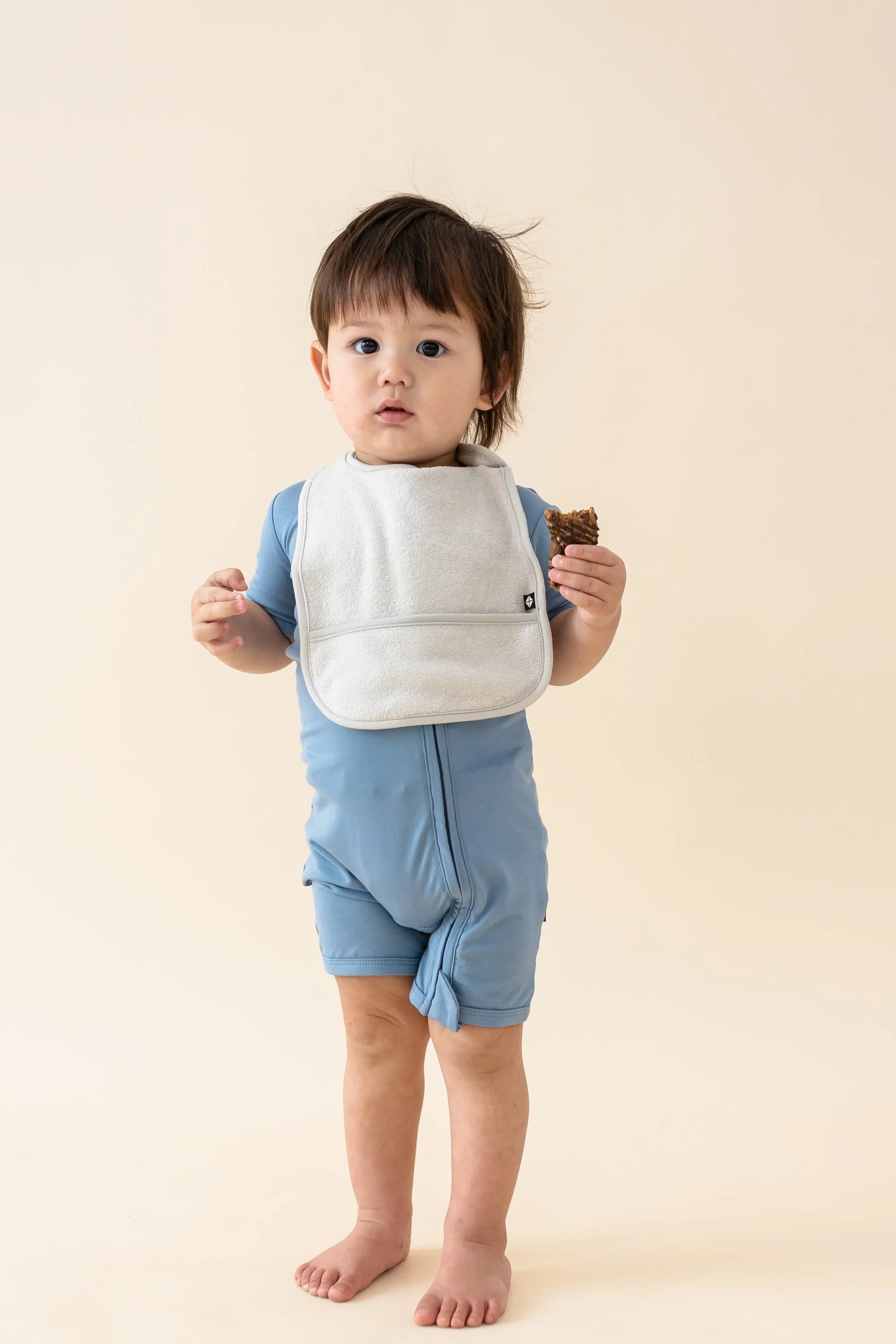 Terry Pocket Bib in Oat - Image 3