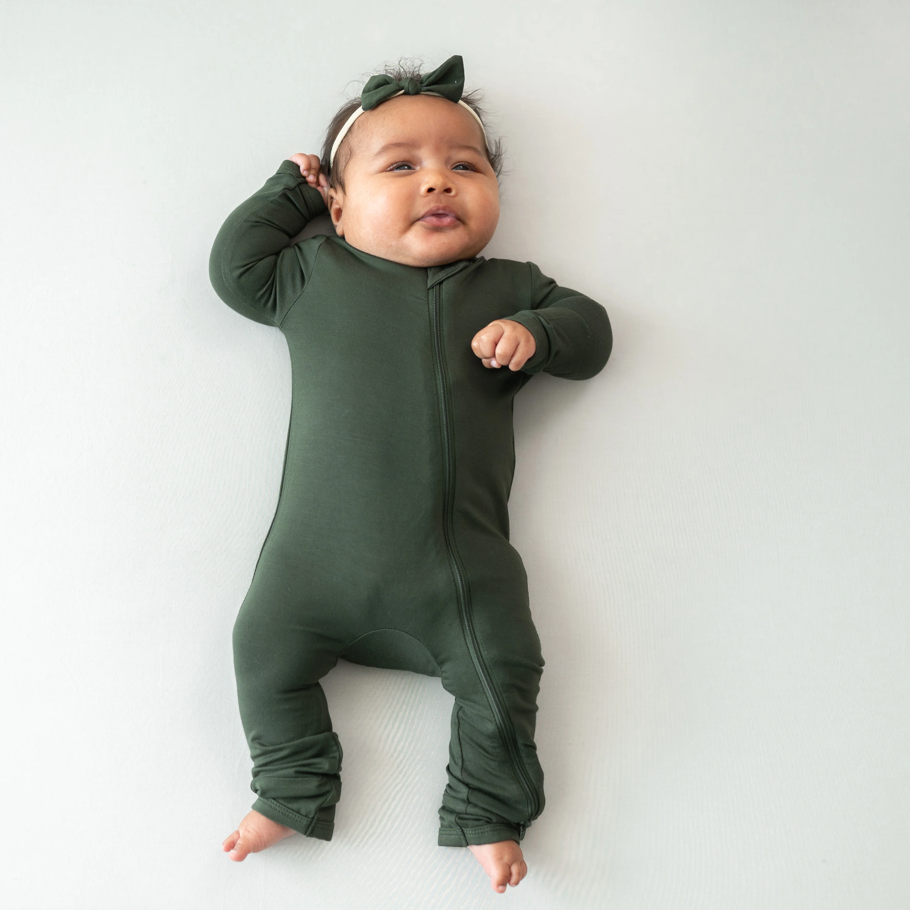 Tiny Nylon Bow in Fir - Image 2