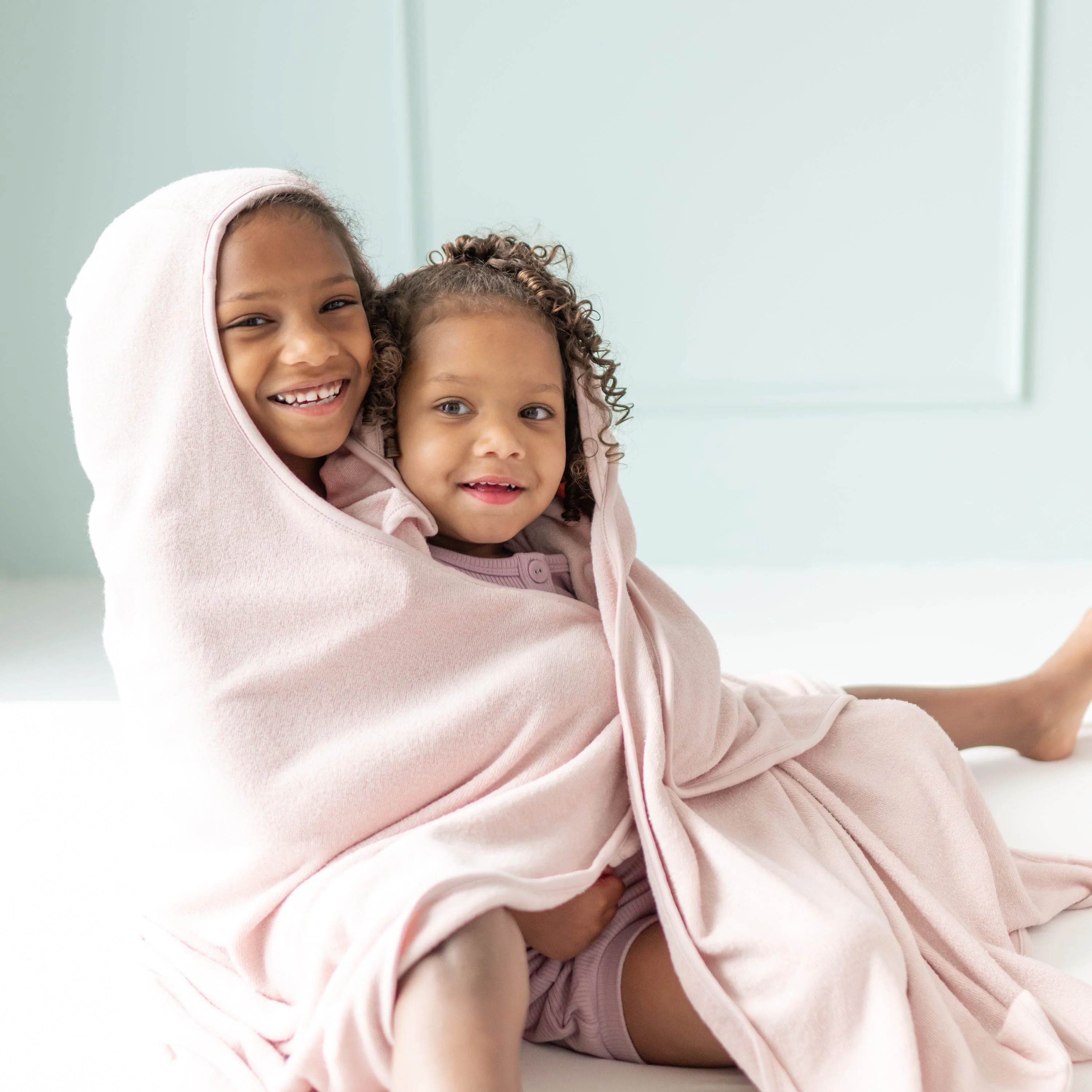 Toddler Hooded Bath Towel in Blush - Image 3