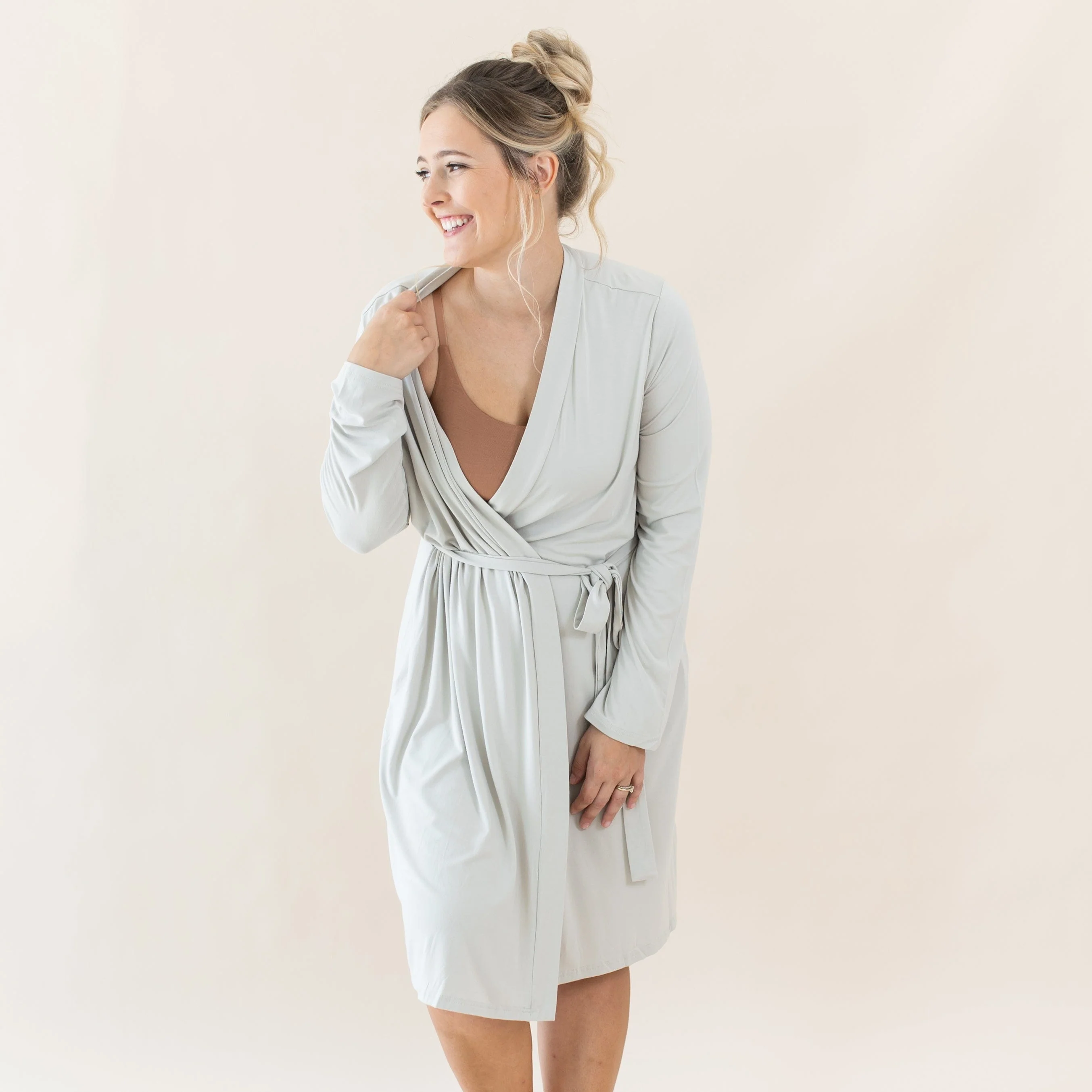 Women’s Lounge Robe in Oat - Image 3