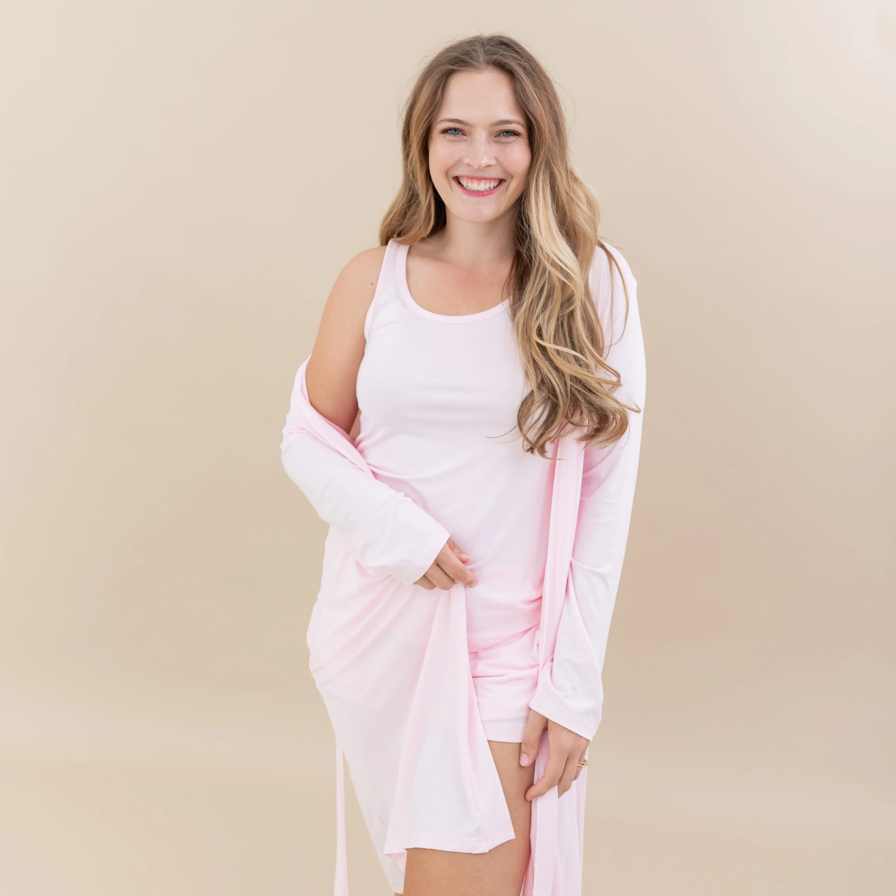 Women’s Lounge Robe in Sakura - Image 2