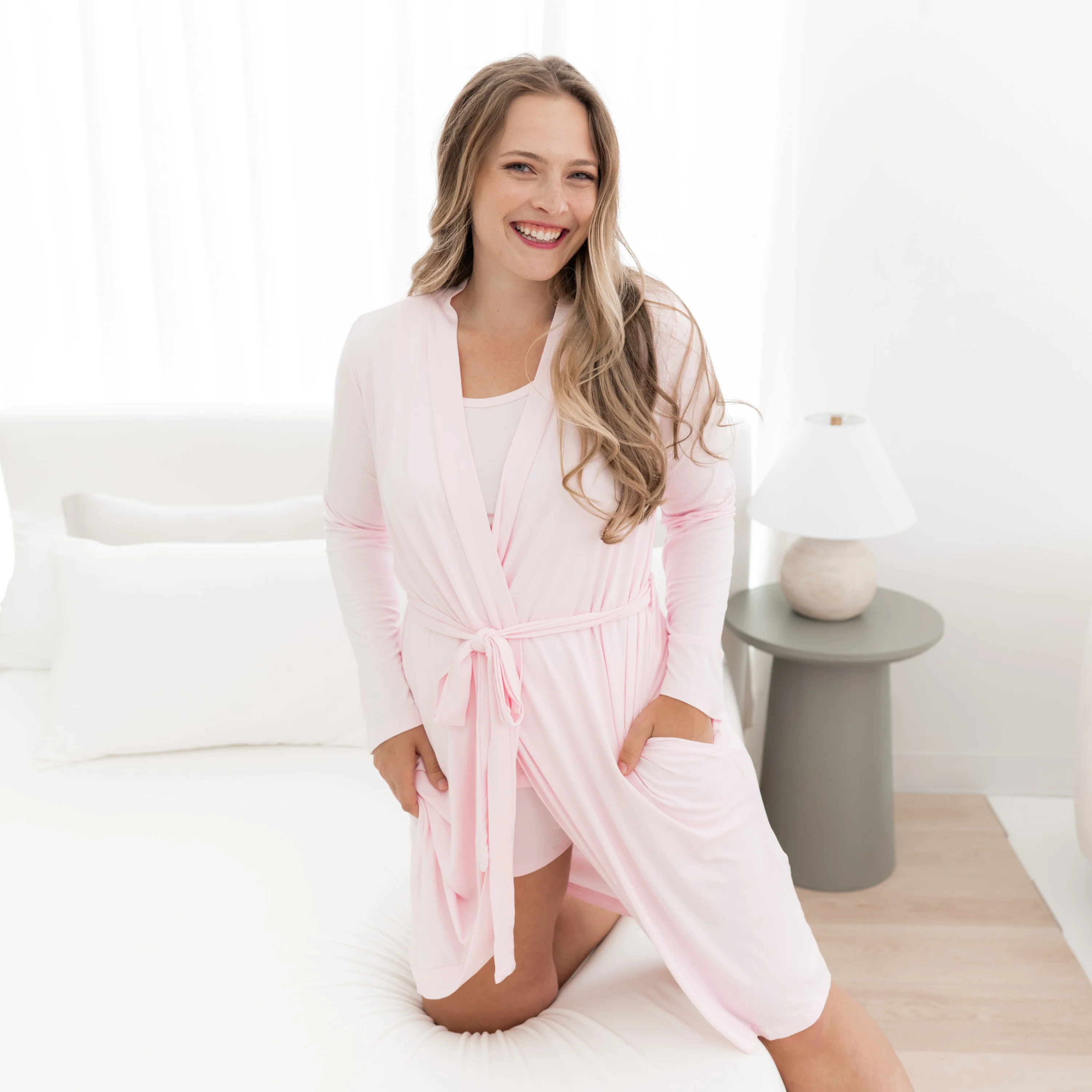 Women’s Lounge Robe in Sakura - Image 3