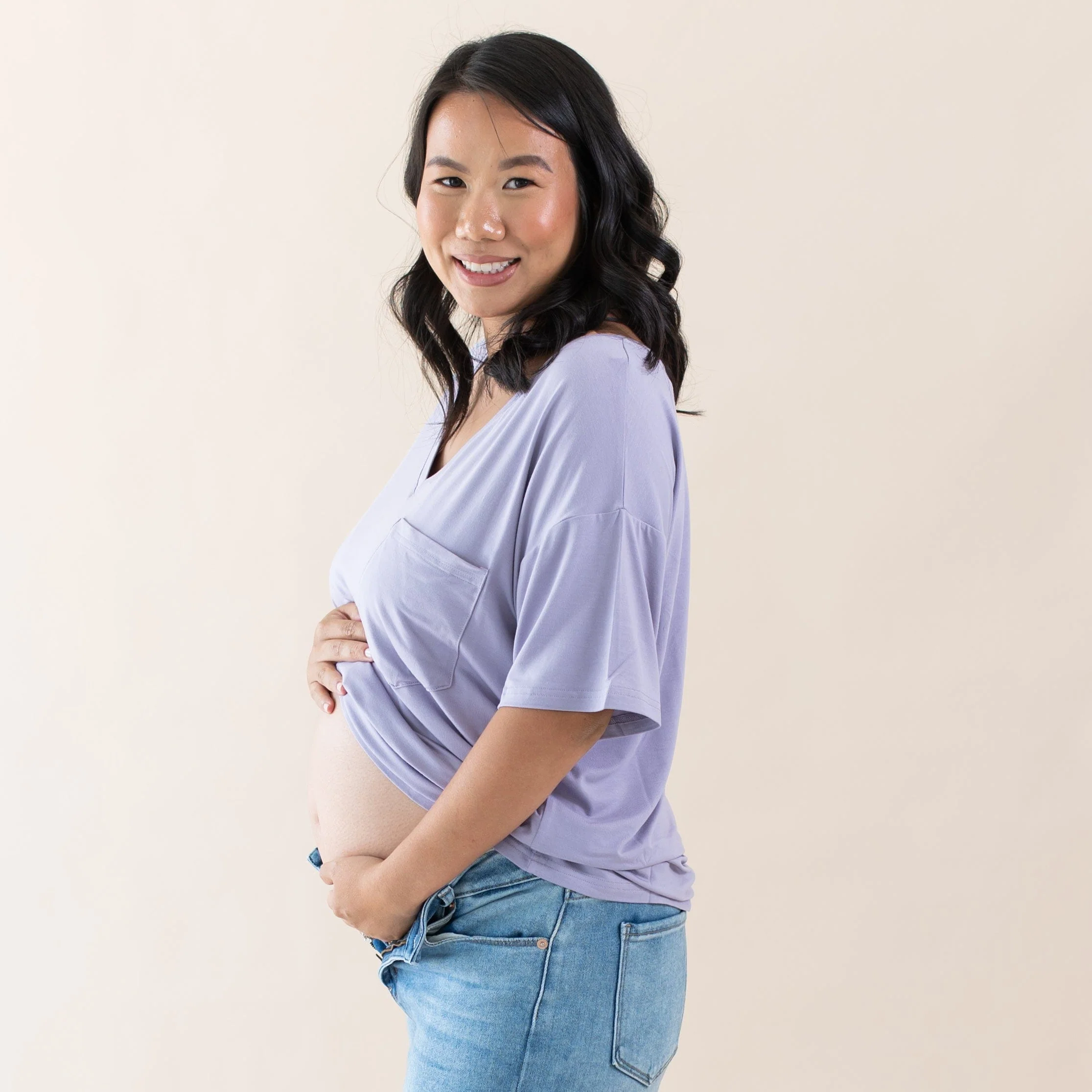 Women’s Relaxed Fit V-Neck in Taro - Image 2