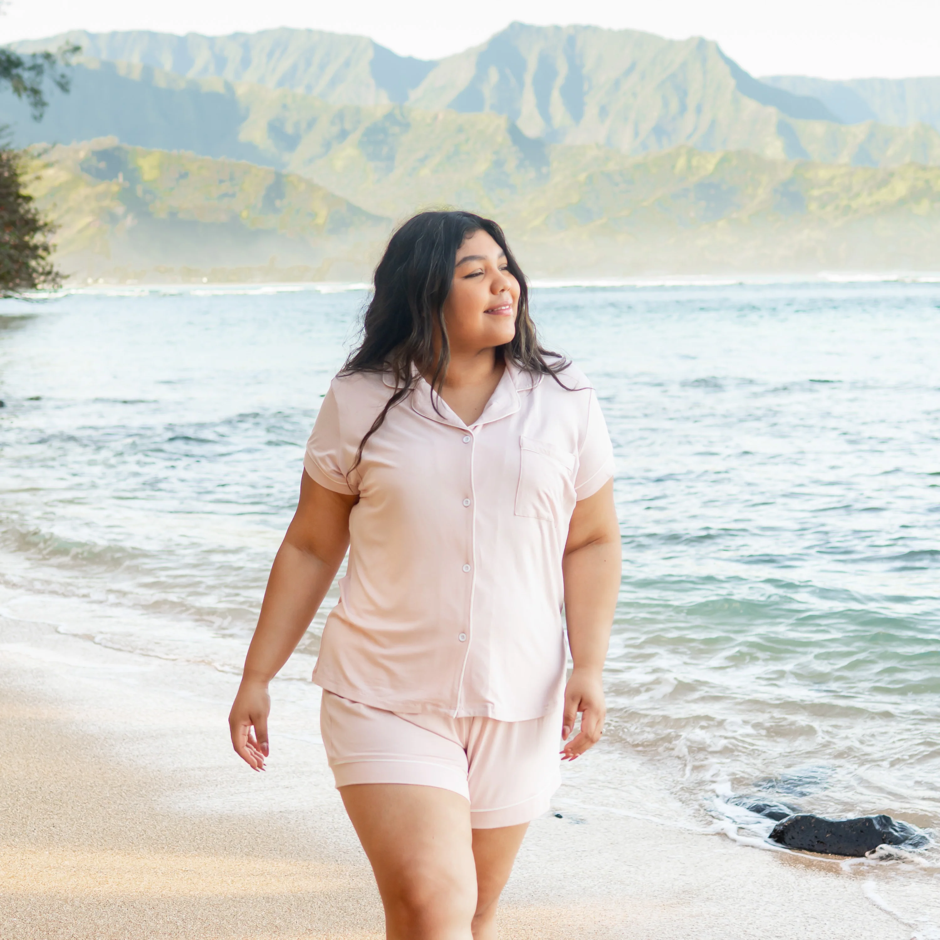 Women’s Short Sleeve Pajama Set in Blush with Cloud Trim - Image 4