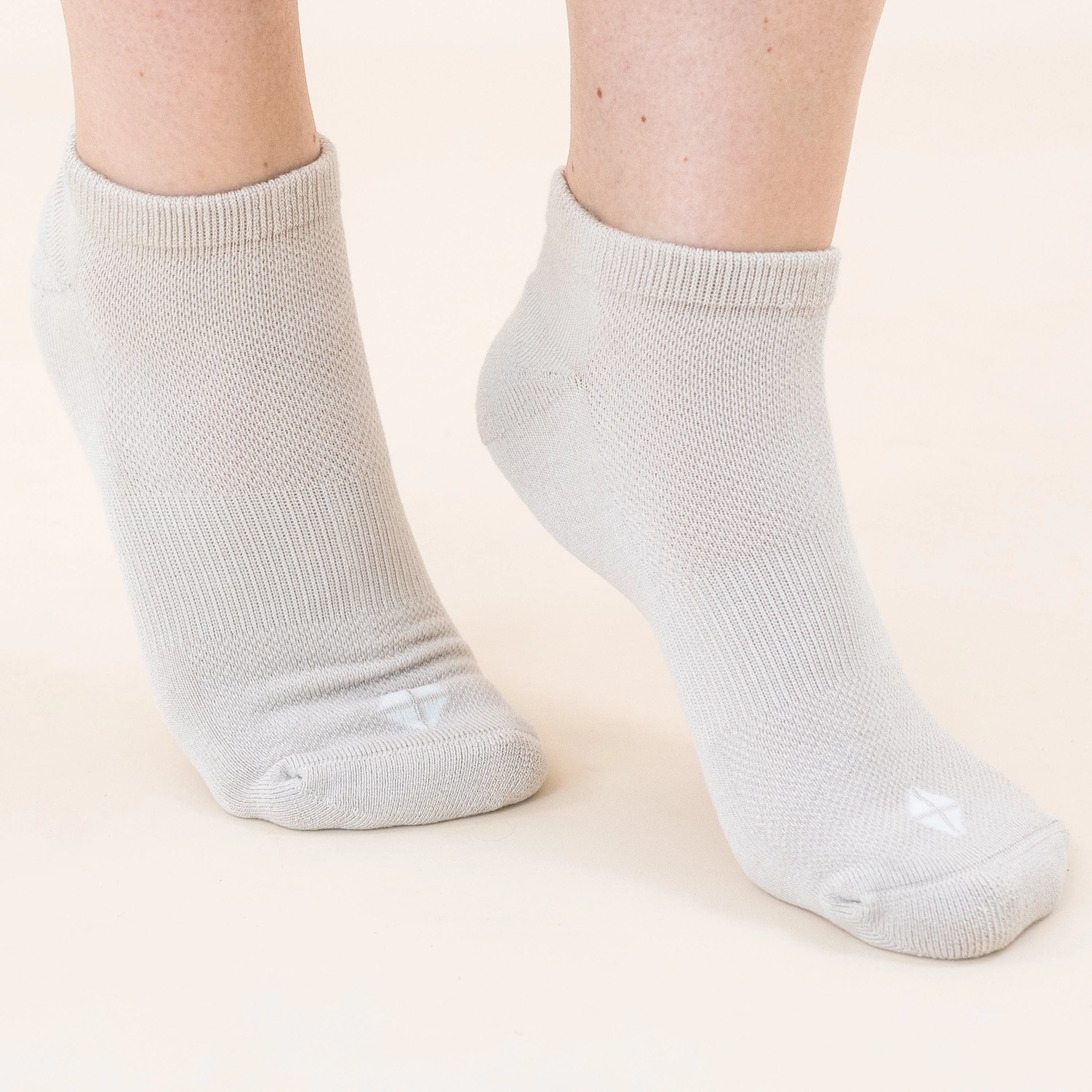 Women's Ankle Socks 3-Pack in Neutral - Image 2