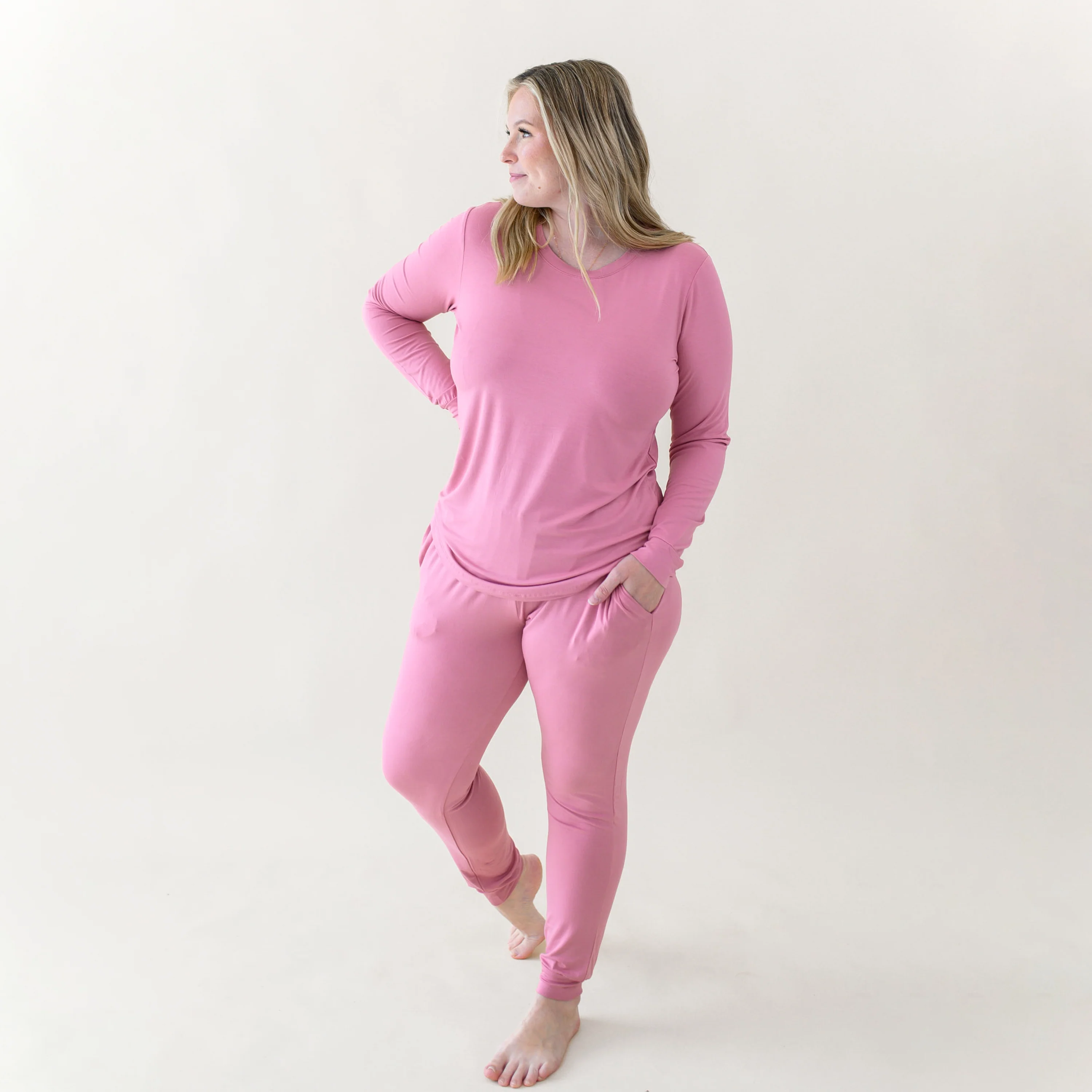Women's Jogger Pajama Set in Apple Blossom - Image 4