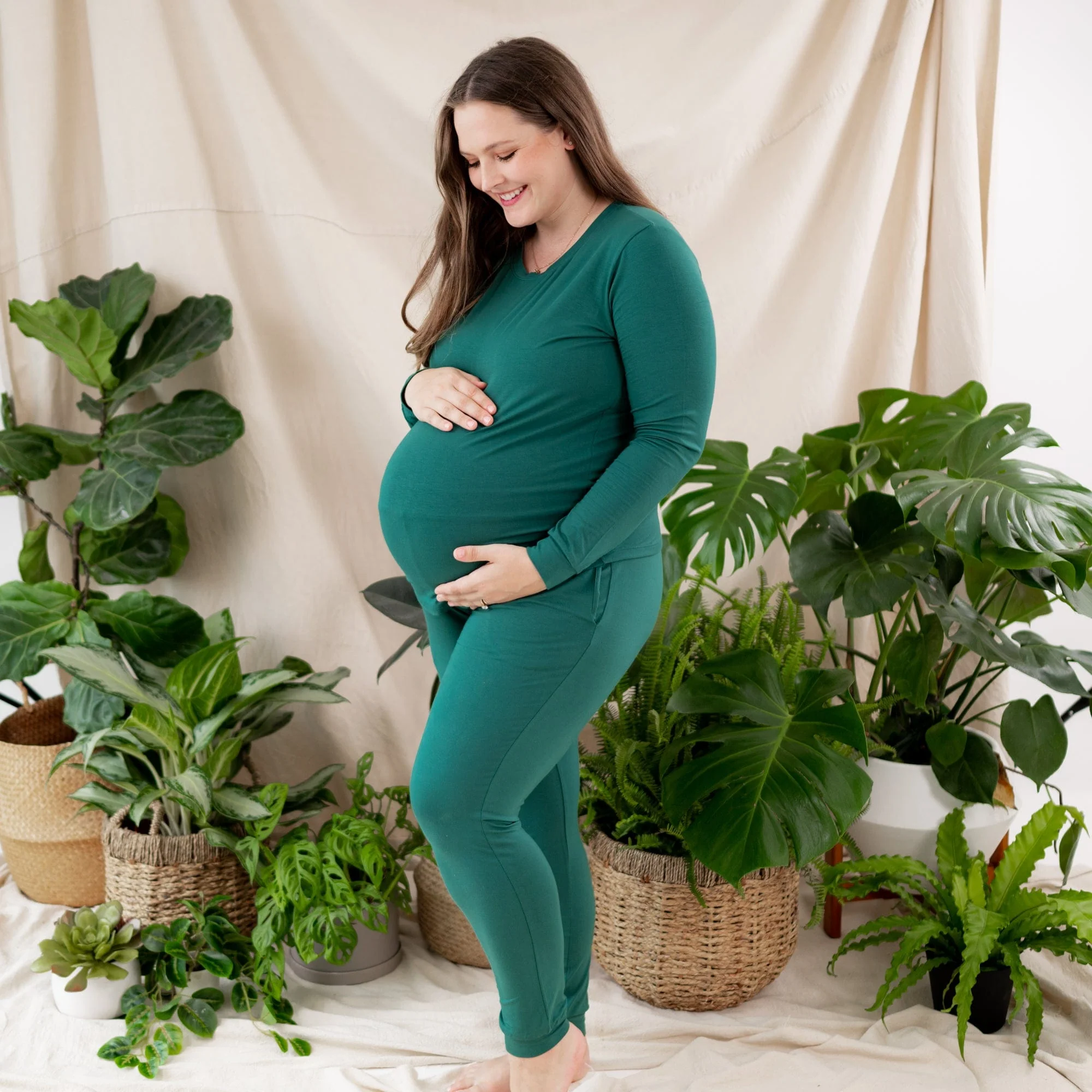 Women's Jogger Pajama Set in Emerald - Image 2